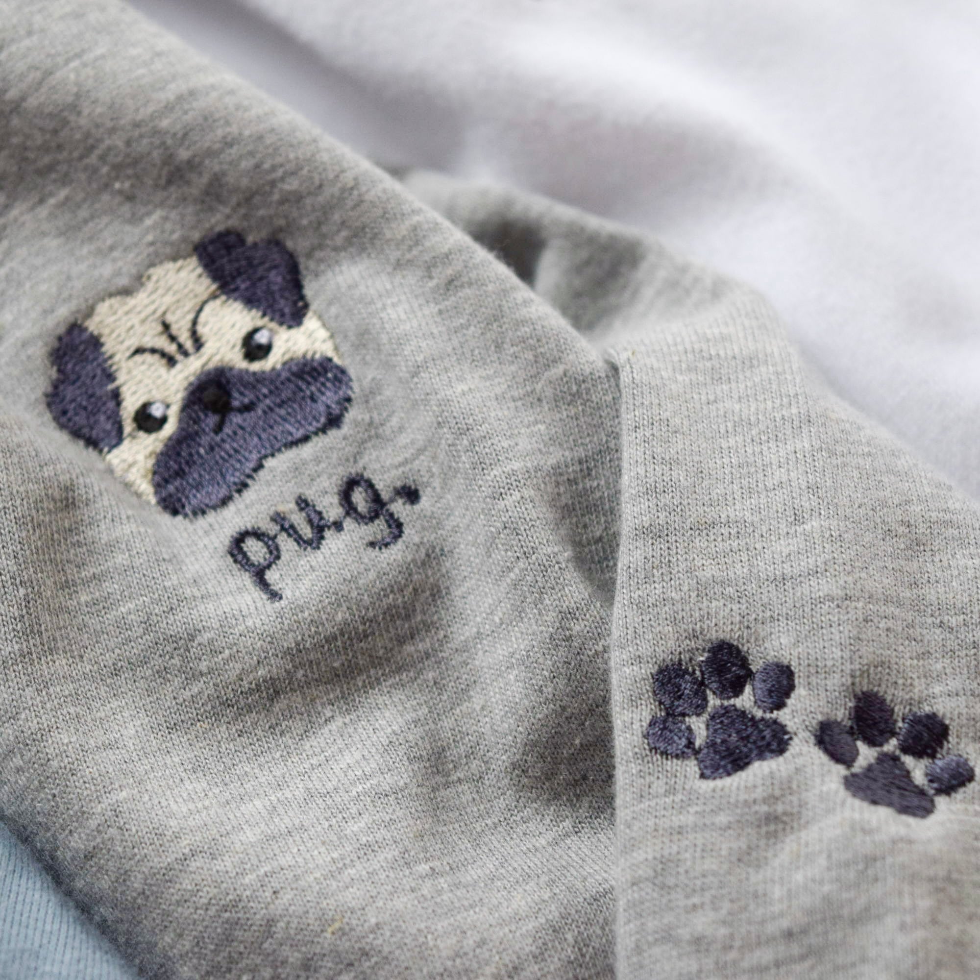 2025新作】選べる犬種74種！ワンポイント犬刺繍Tシャツ 名入れ可