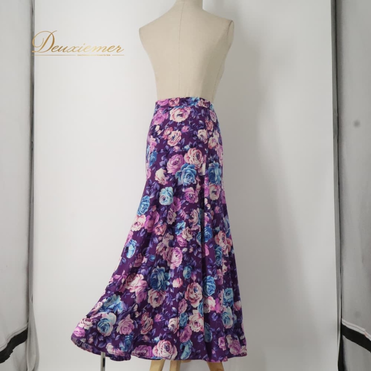 社交ダンス 衣装 Chacott ROYAL DANCE チャコットロイヤルダンス Chacott チャコット スカート レッスンウェア パープル系 花柄 植物柄 紫 青 水色 白 ピンク 華やか 鮮やか かわいい おしゃれ 上品 大人っぽい ブルー系 ピンク系 ホワイト系 ダンス 練習 レッスン