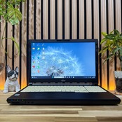 ☘️初心者向け‼️富士通 LIFEBOOK A☘️メモリ8GB☘️SSD☘️光学ドライブ搭載☘windows11対応機種☘ノートパソコン