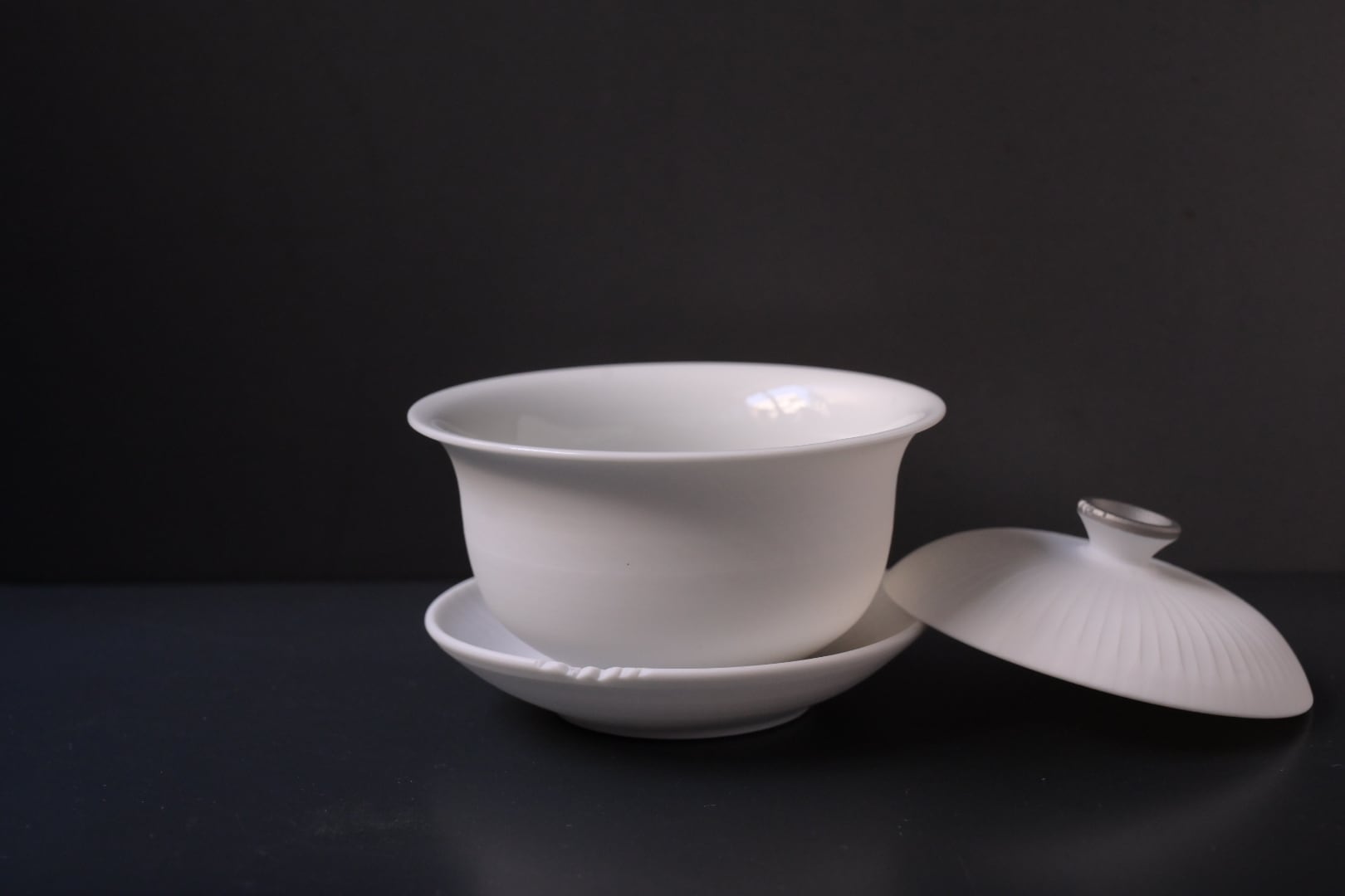 小林千恵 白金虫食い蓋碗 | 鎌倉倶楽部 茶寮