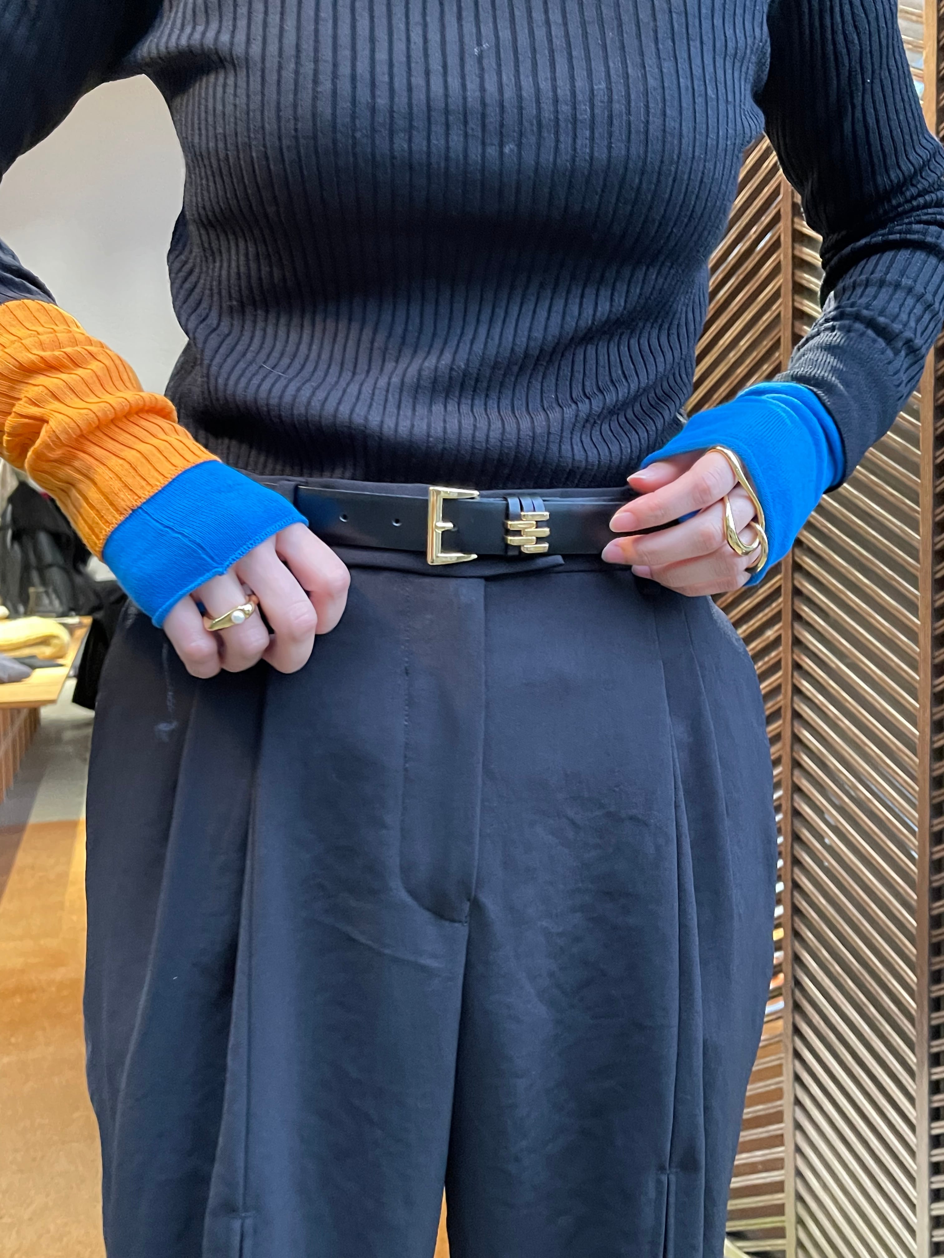 【23SS】FUMIE TANAKA フミエタナカ / square leather belt | TRENTオンラインショップ　 (福岡市セレクトショップ) powered by BASE