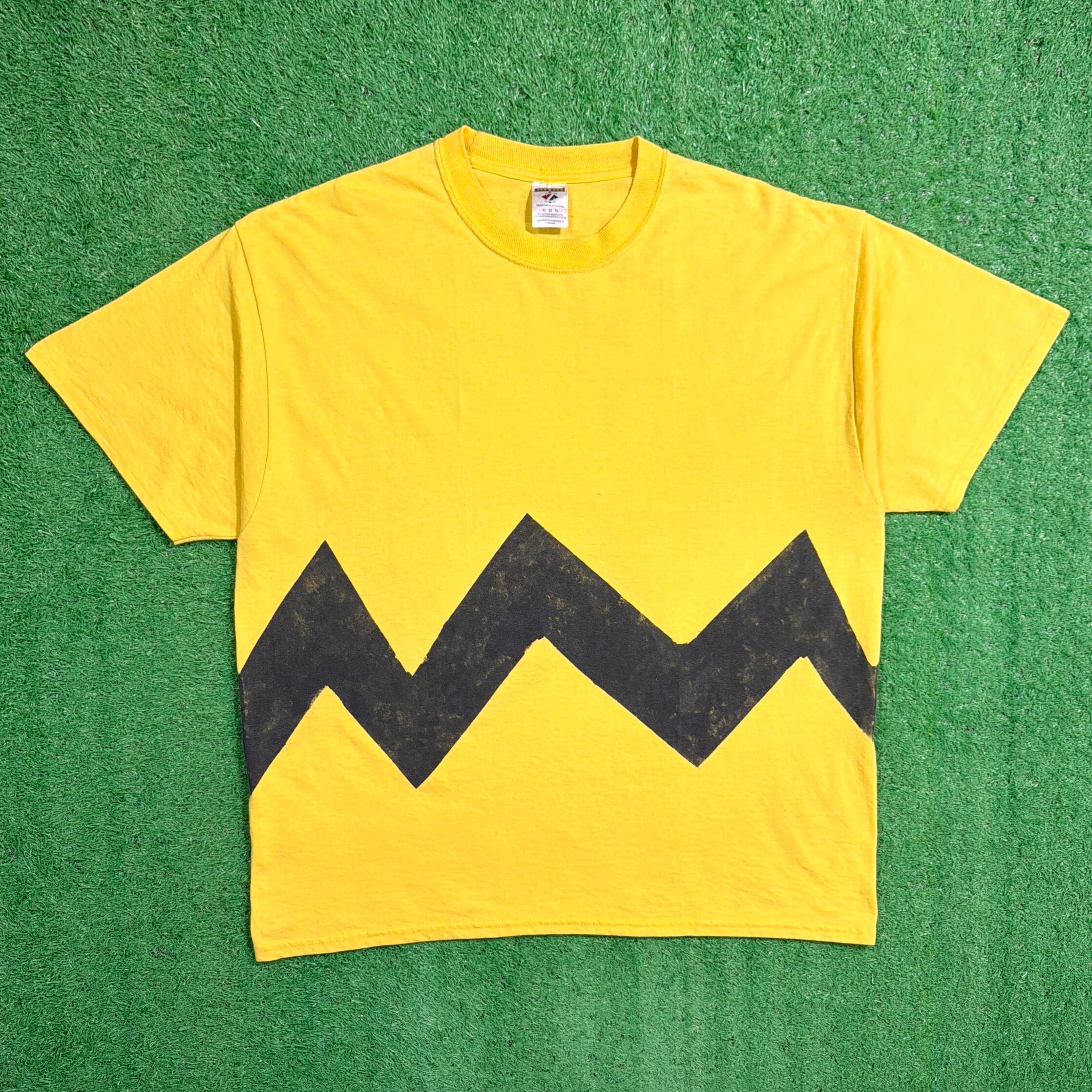 90sヴィンテージ チャーリーブラウン Tシャツ XL ピーナッツ 紺 Y2K 9d5cab73da9fb6378536da5bf0ee62