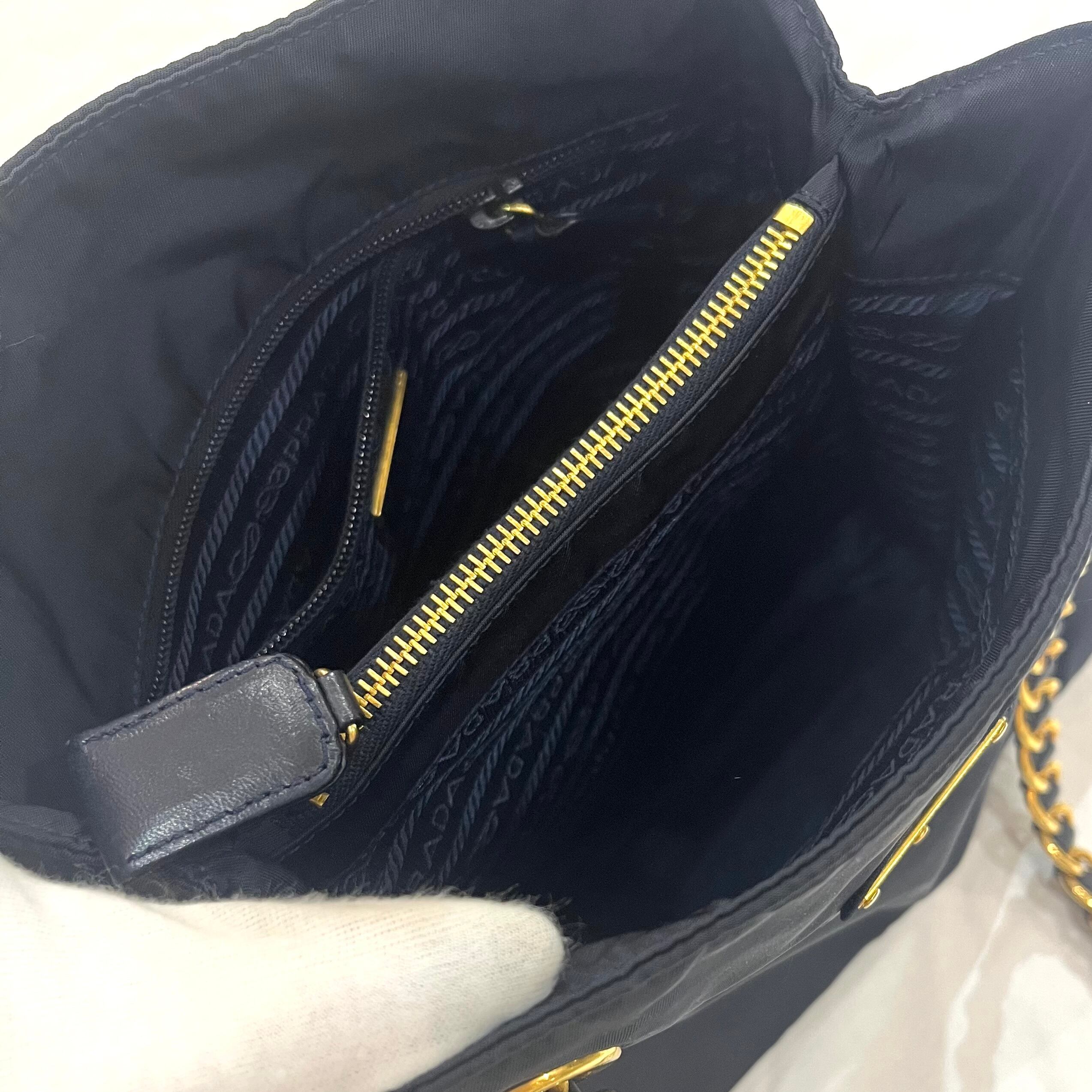 PRADA】2260 プラダ ナイロン チェーントートバッグ ブラック ゴールド