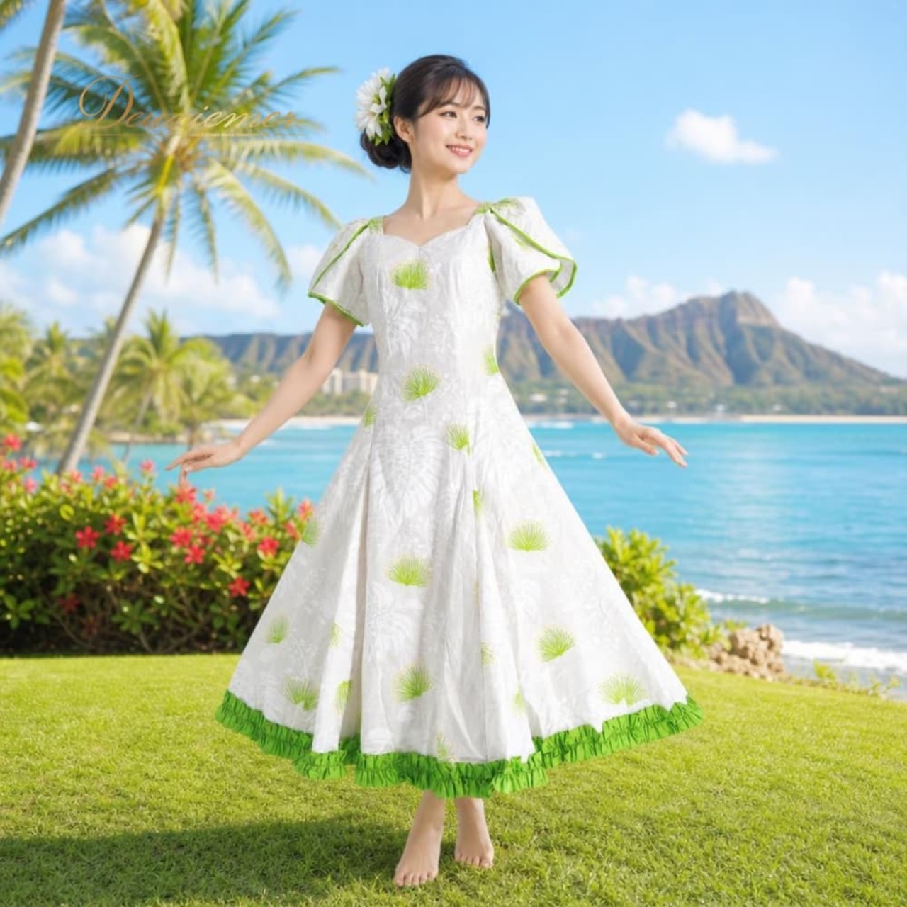 フラダンス 衣装 HULA GIRLS フラガールズ ワンピース ドレス ホワイト系 フリル モンステラ柄 ボリューム 裏地 かわいい 華やか 鮮やか 明るい 爽やか 軽やか 白 黄緑 緑 ハワイアン アロハ ハワイアンプリント フラ ダンス 練習 グリーン系