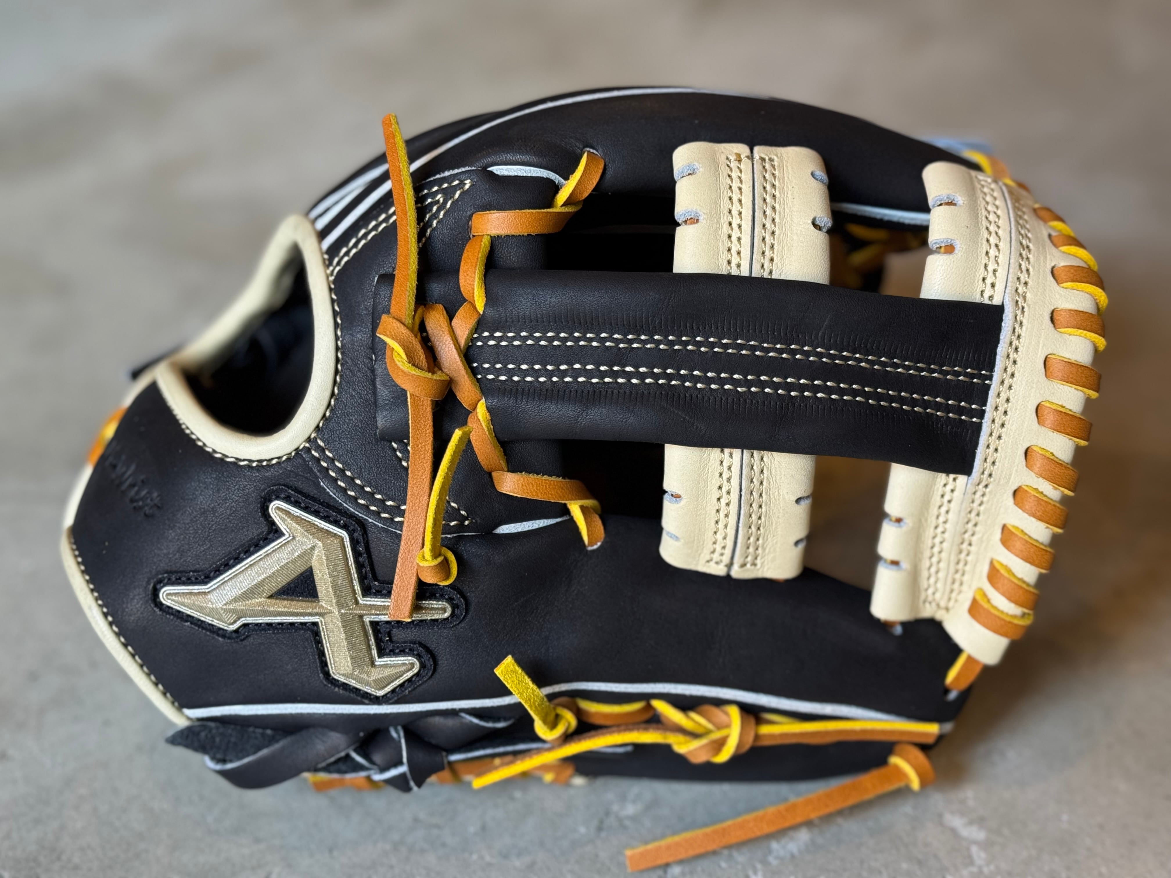 NATIONAL LINE【ATOMS】軟式用グローブ 内野手用 066型 ブラック×C