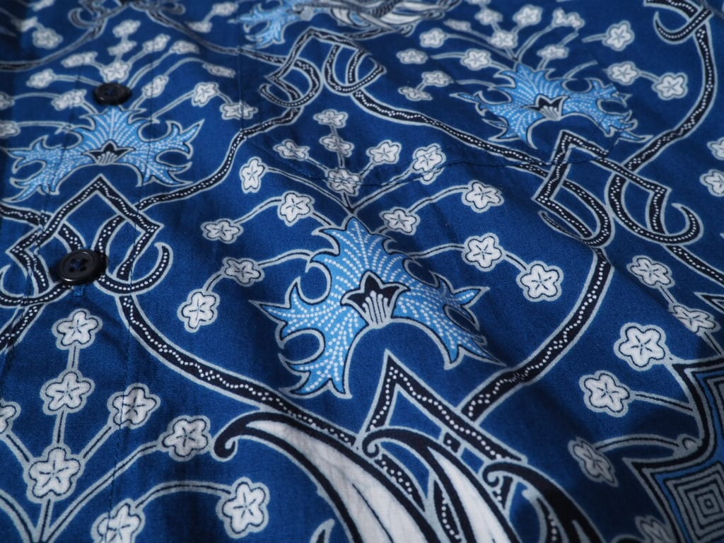 寒冷 - cold ethnic art pattern design Box silhouette shirt