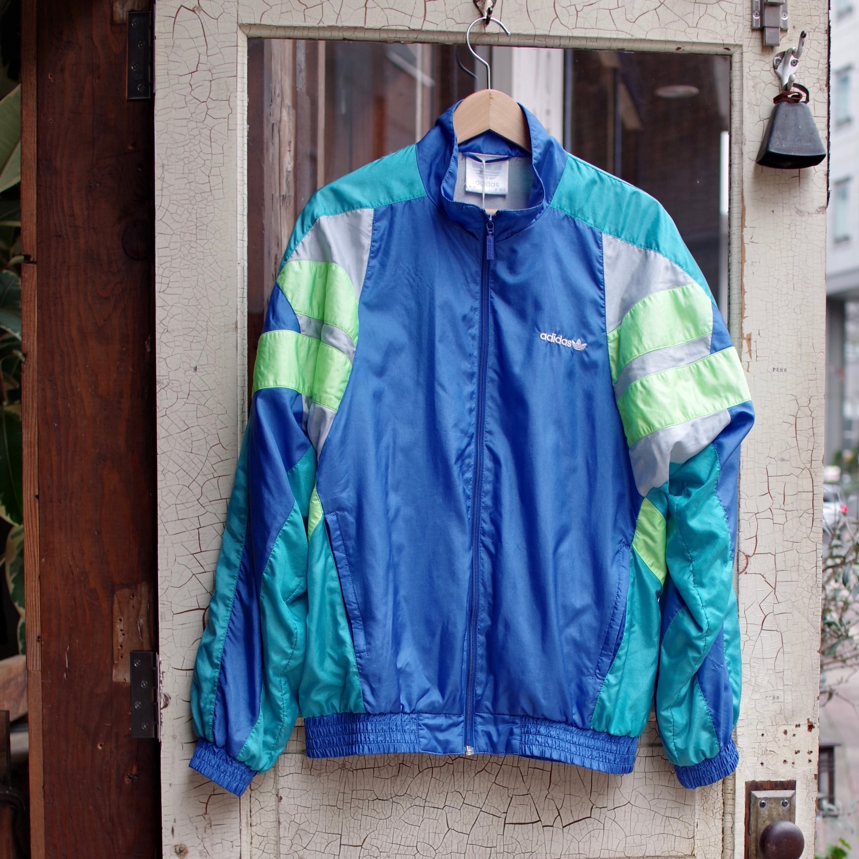 Adidas古着 90s vintage nylon jacket