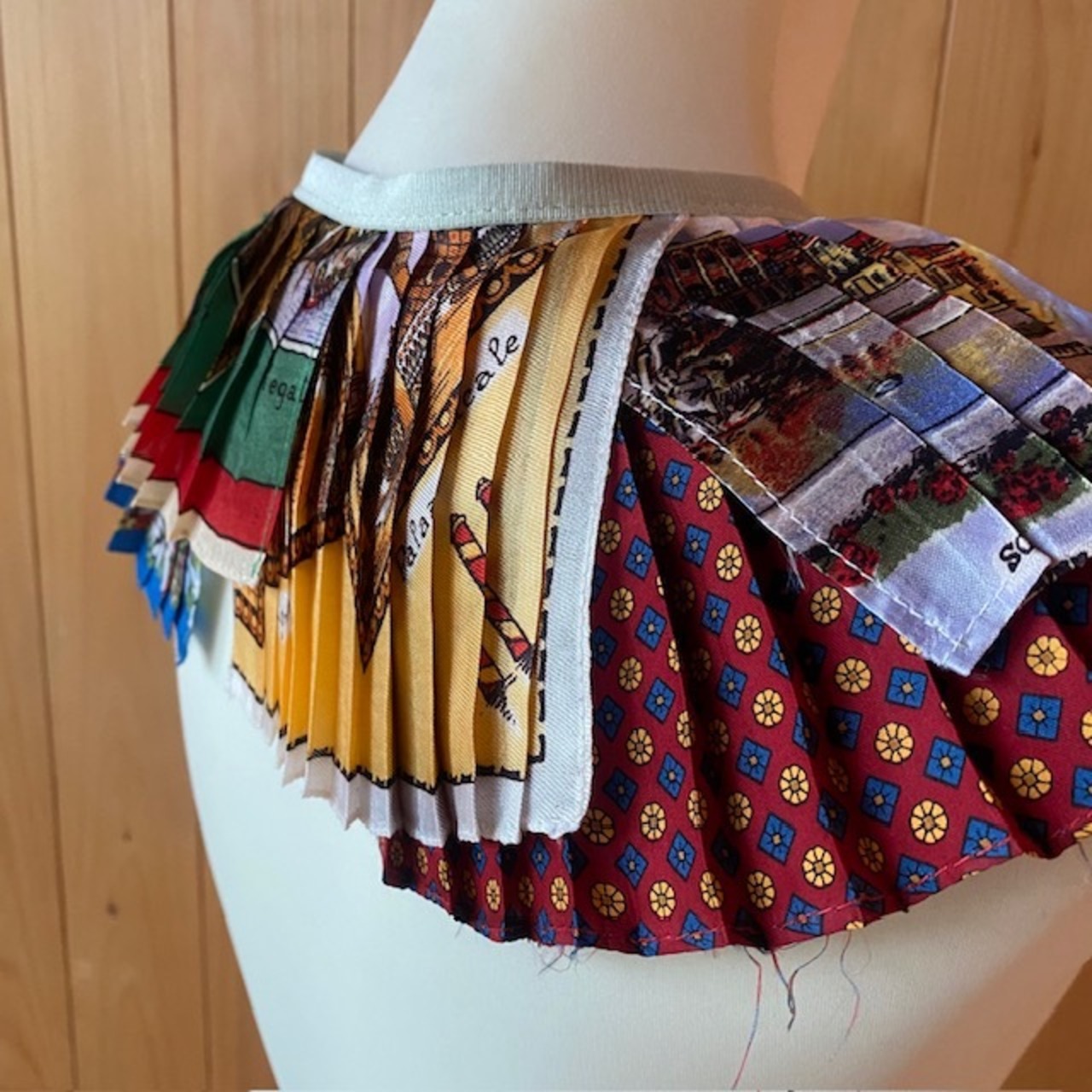 yes!yes!非非：mix pleats collar