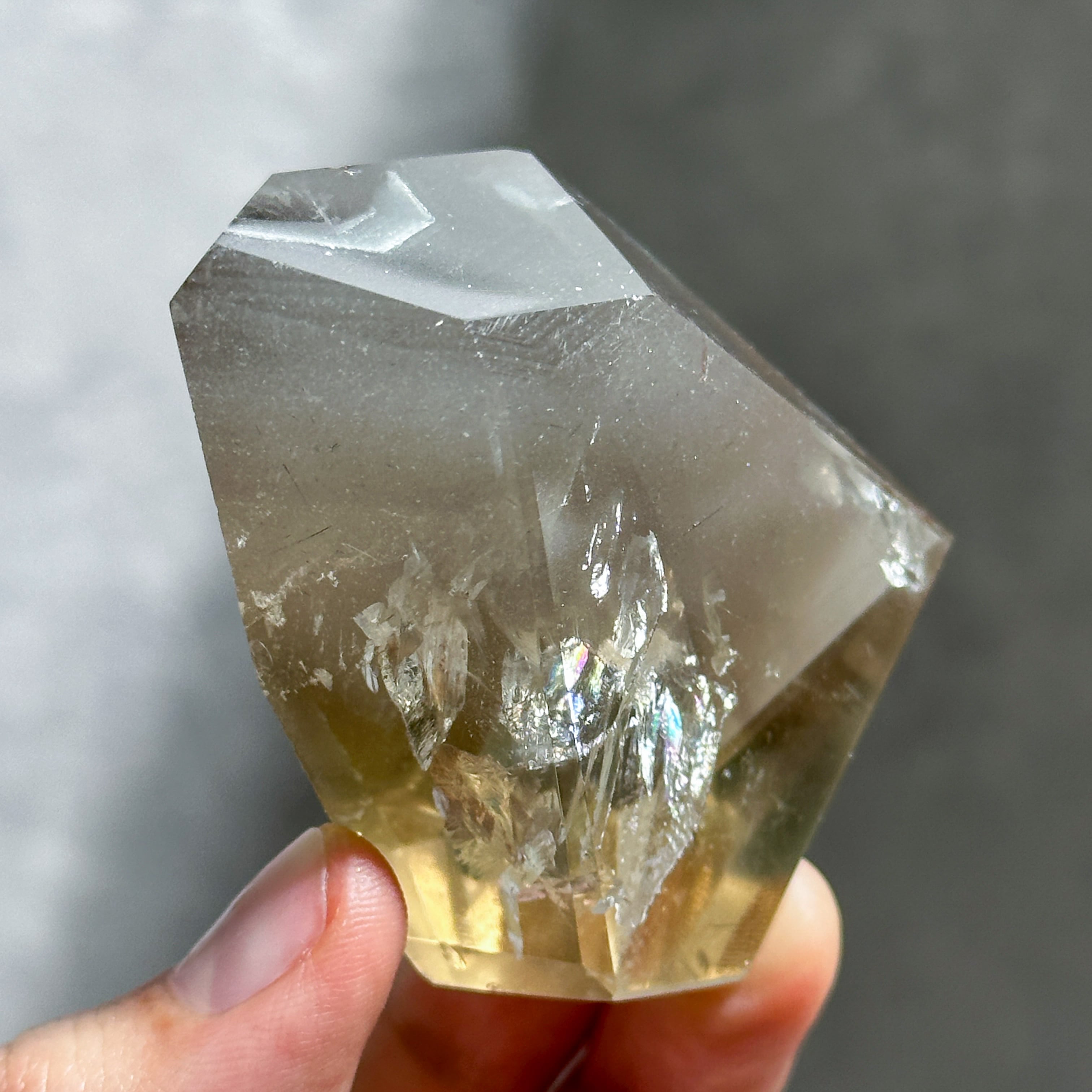 ファントム◎スモーキーシトリン フリーフォーム21◇ Smokey Citrine ◇天然石・鉱物・パワーストーン