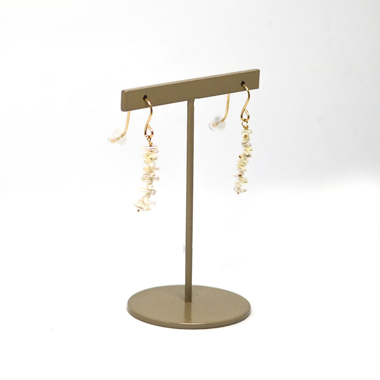 上品な光沢のケシ珠を贅沢に連ねた逸品！在庫限り アコヤ ケシ ラインピアス sl3_8_20200630pp01