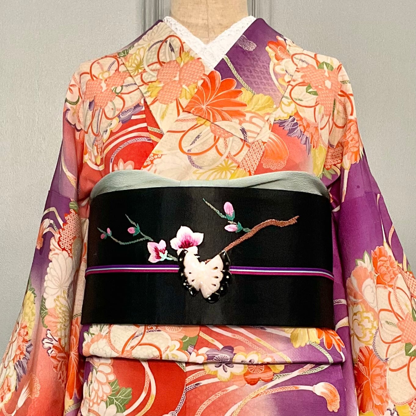 桃の花とさえずり＊小鳥 刺繍 黒繻子 アンティーク名古屋帯 B410