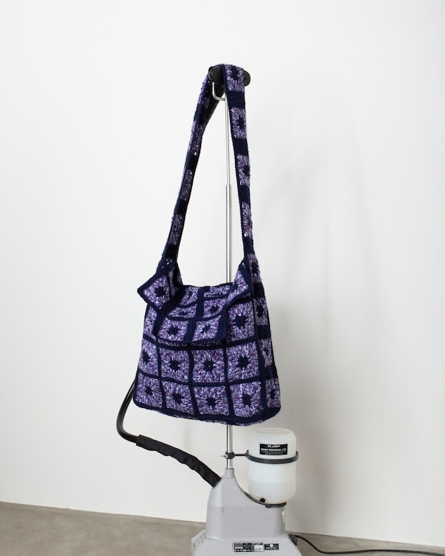 1990s vintage design knitted shoulder bag