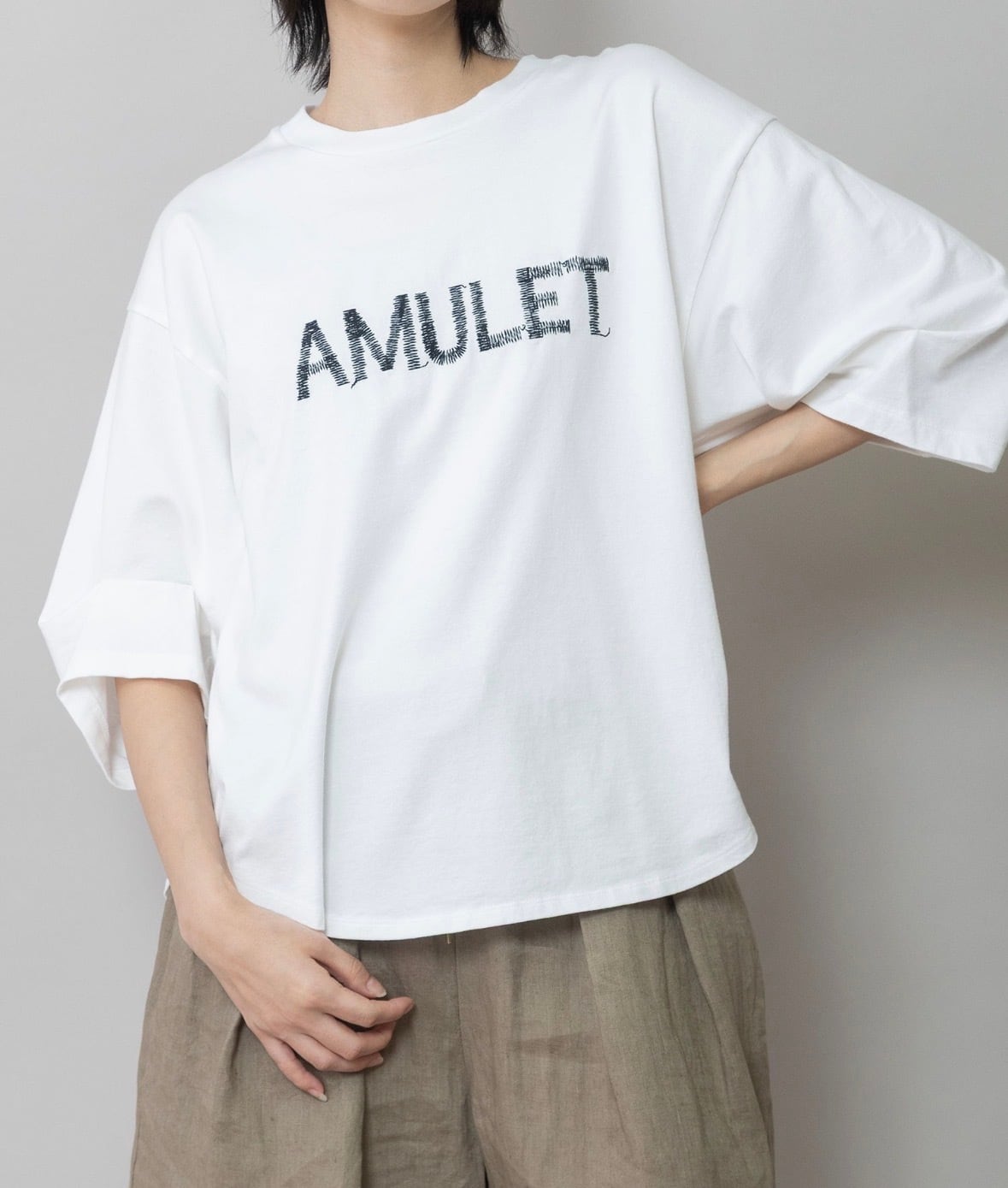 Munich / コットンジャージロゴ刺繍Tシャツ MN261U21 | BENE