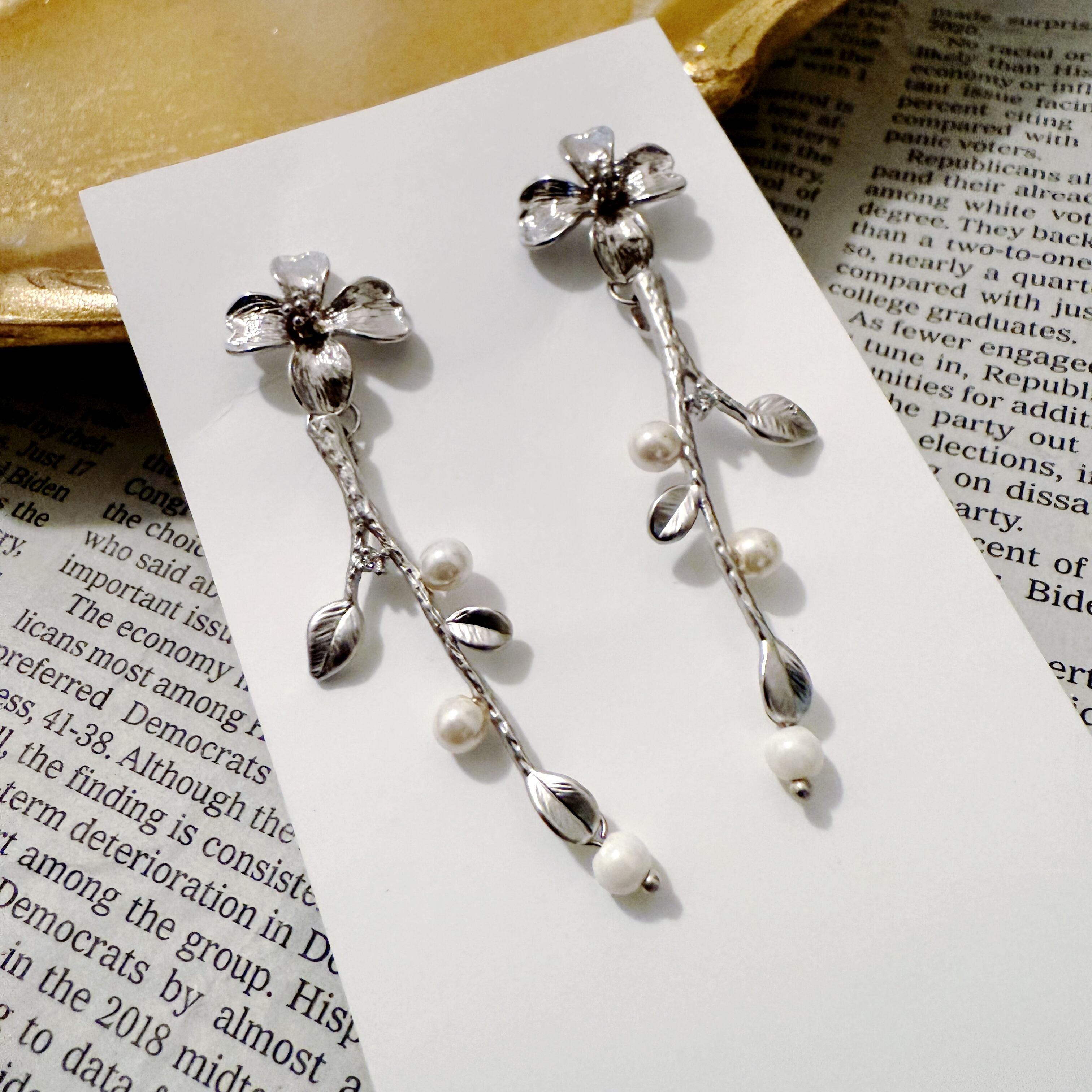 フラワーパールピアス シルバー