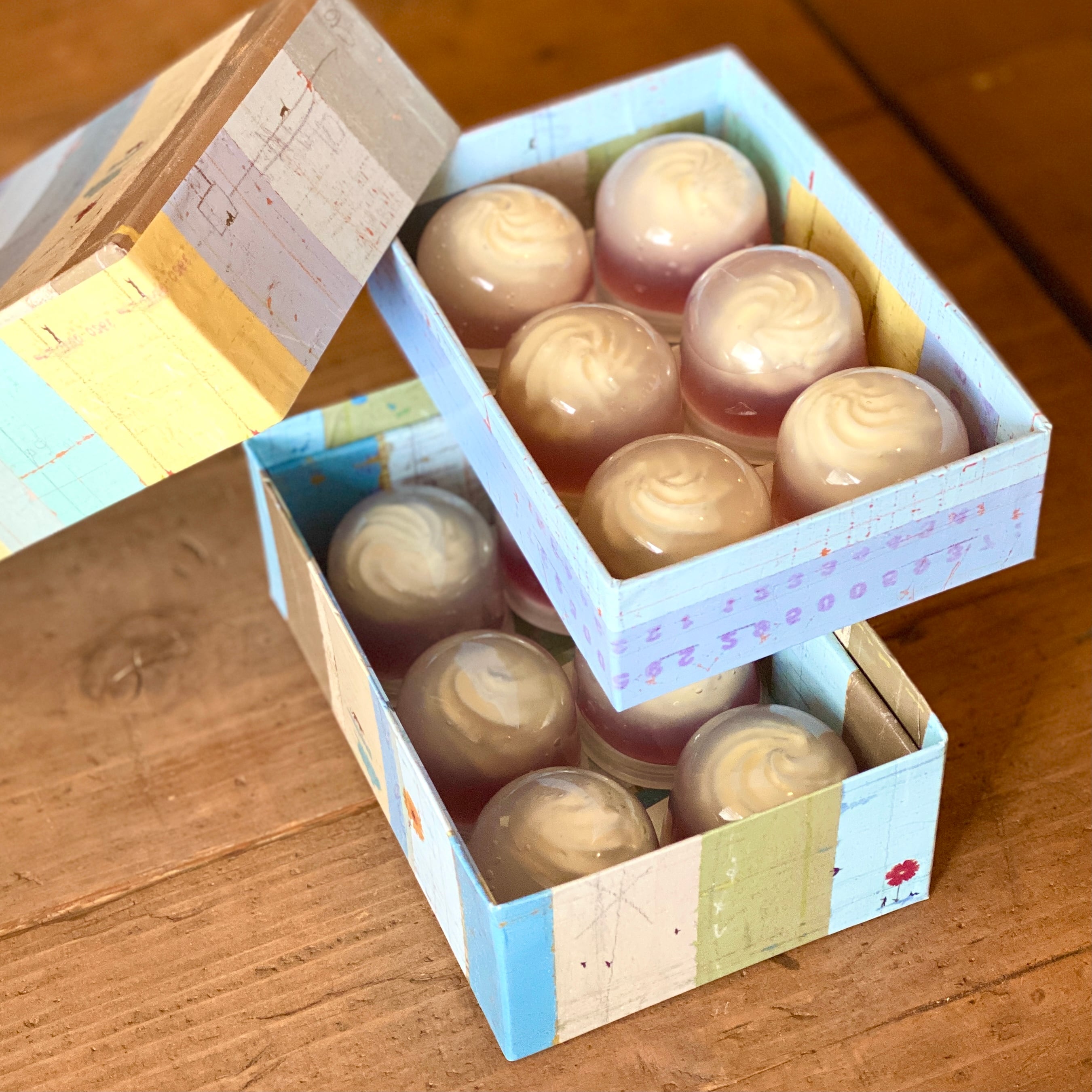 レアチーズの水まんじゅう 12個入（化粧箱） | 中津菓子 かねい