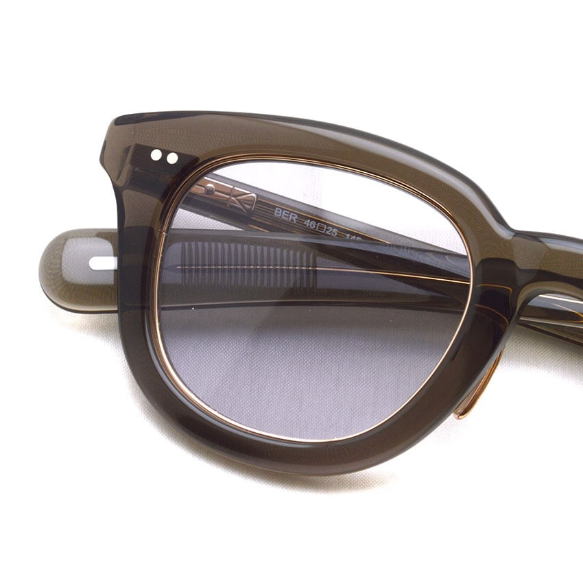 YUICHI TOYAMA / U-171 BER / SG 03 Milky Taupe/White Gold - Light
