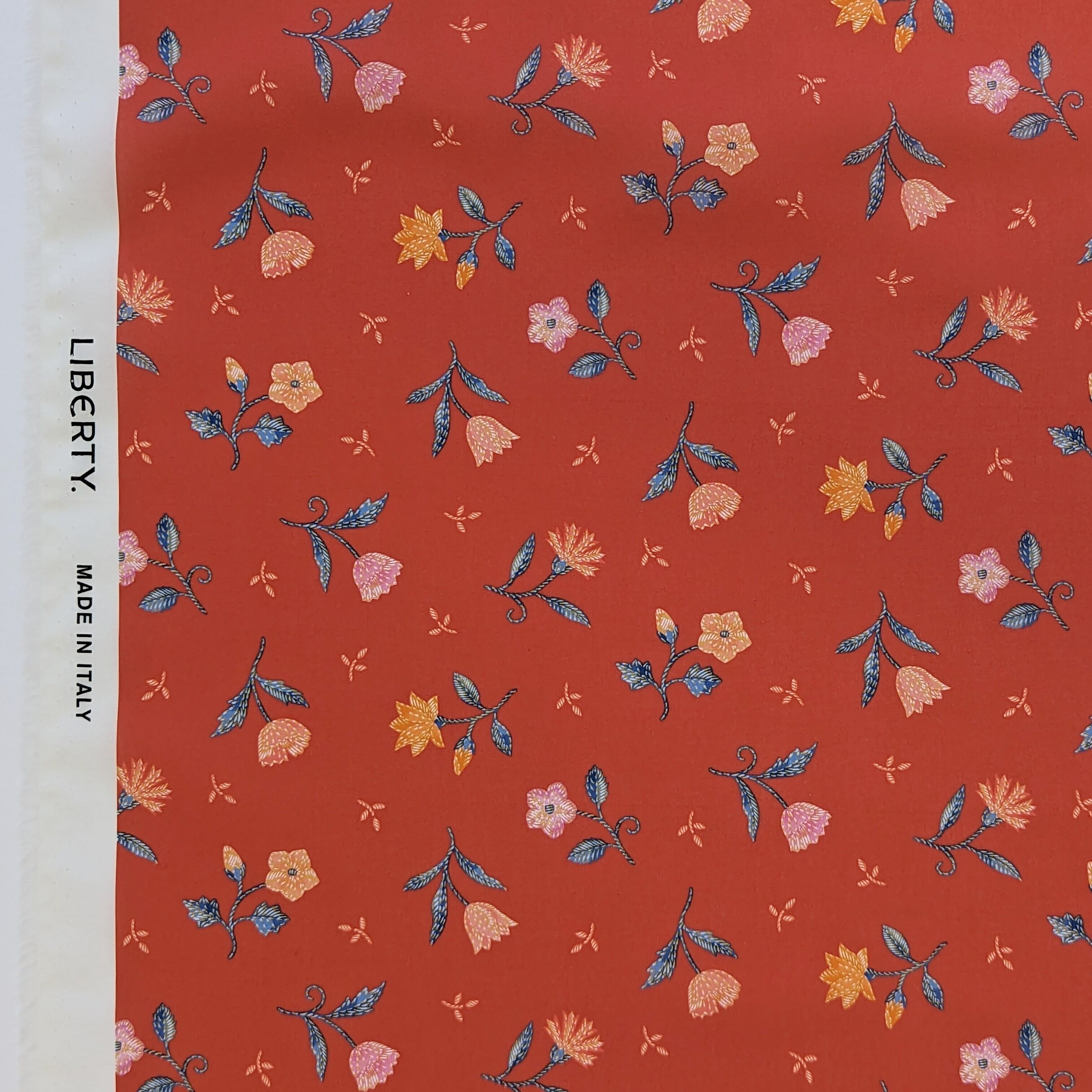 ◆輸入 リバティ LIBERTY タナローン Royal Threads X Red ロイヤル スレッズ X レッド 約130×50cm