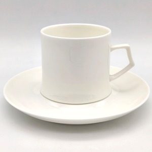 NARUMI(ナルミ)・コーヒーカップ・ソーサー・磁器・ホワイト・No.260713-30・梱包サイズ60