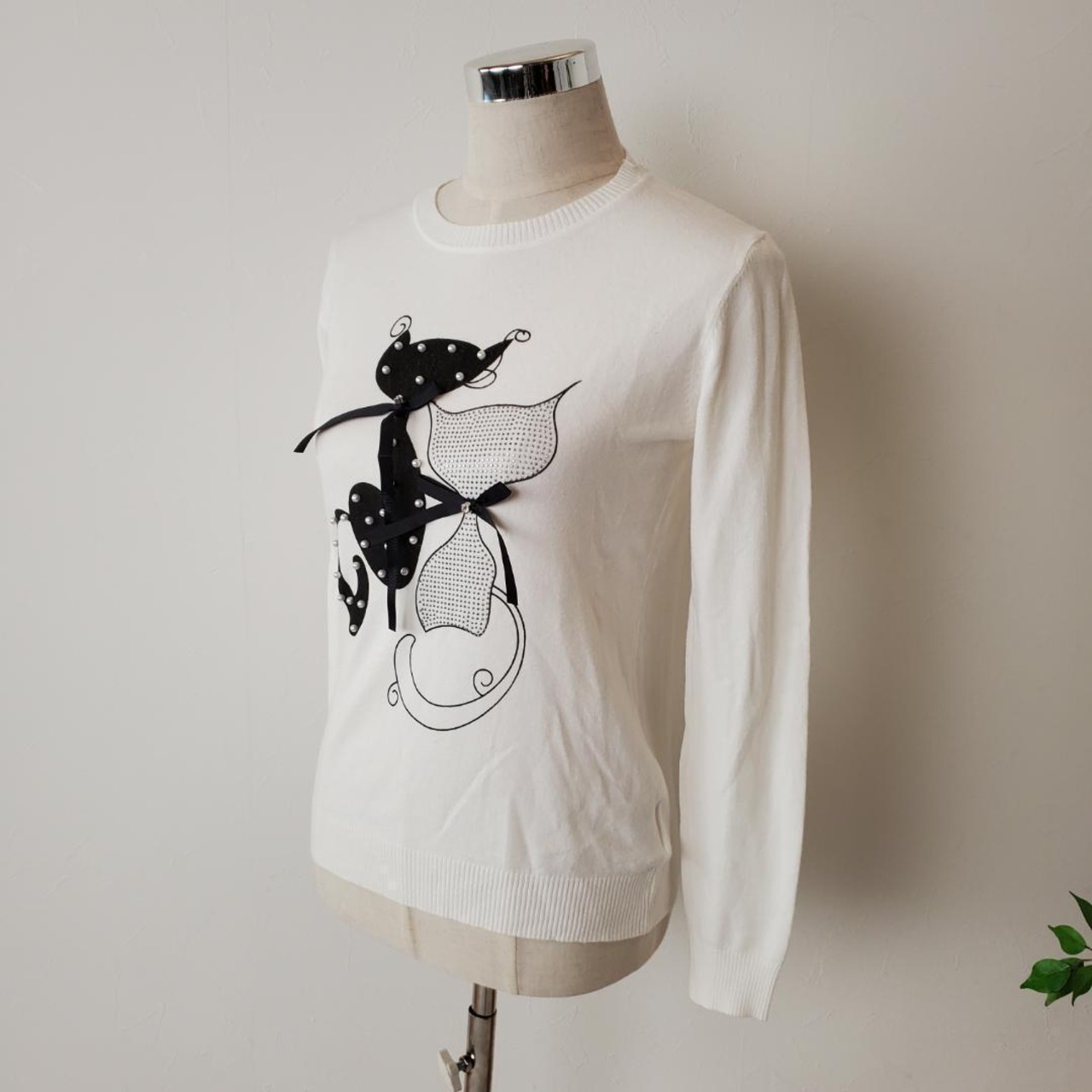 【USED】INOCENTE猫セーター春トップス可愛い普段デート　　美品