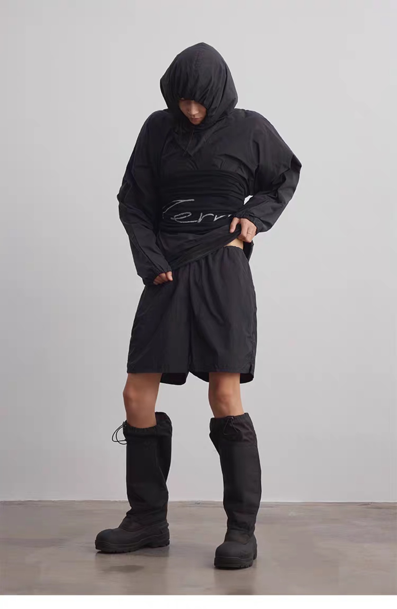 Terrawear UPF50 ライトウェイト テックナイロンショーツ