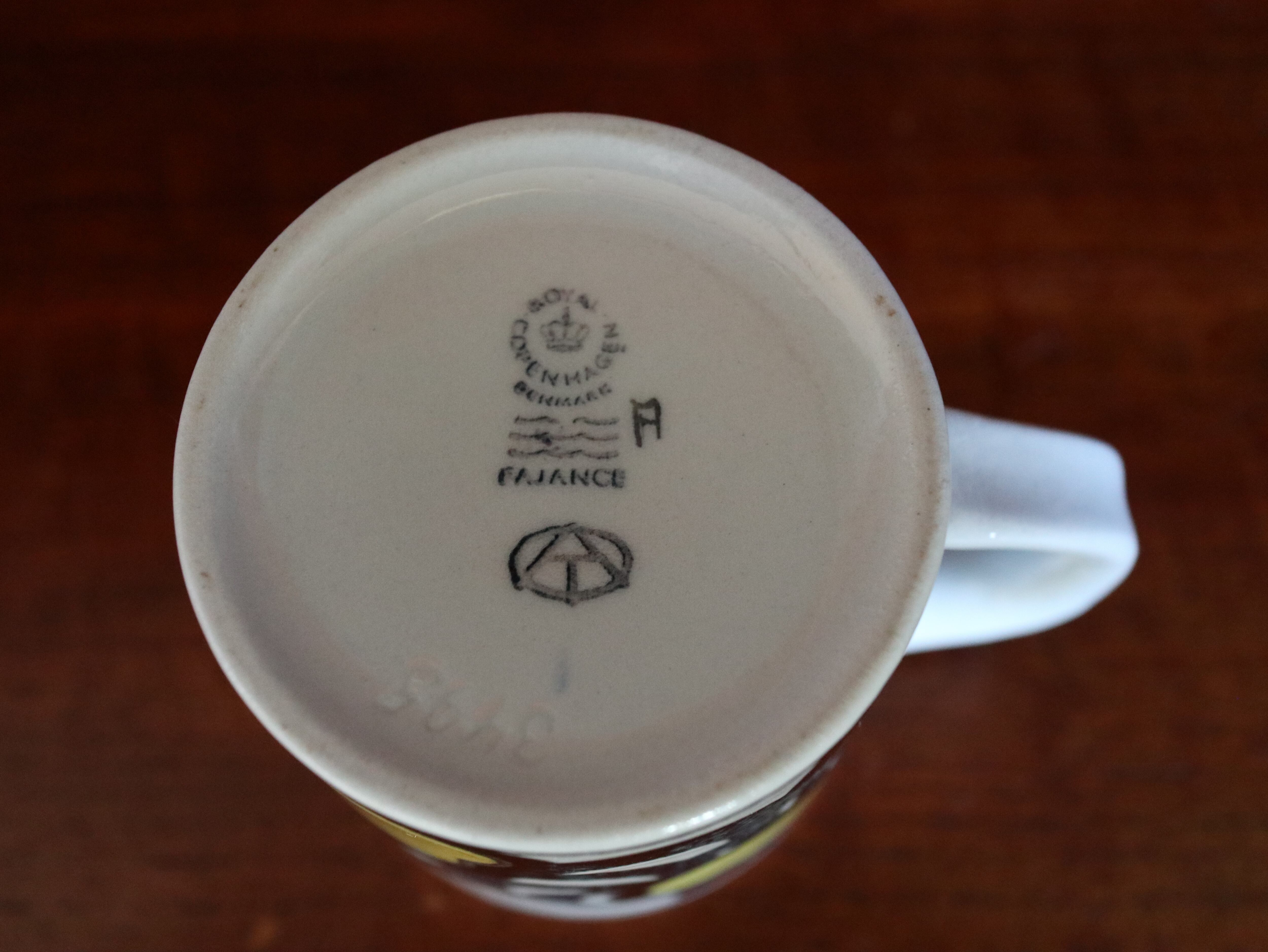 Royal Copenhagen イヤーマグカップ1976年 | Kiitos Royal Copenhagen イヤーマグカップ1976年 | Kiitos