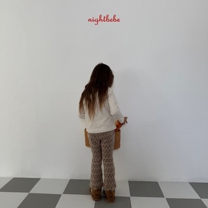 【night bebe】ニットフレアパンツ 90〜130cm  2241115