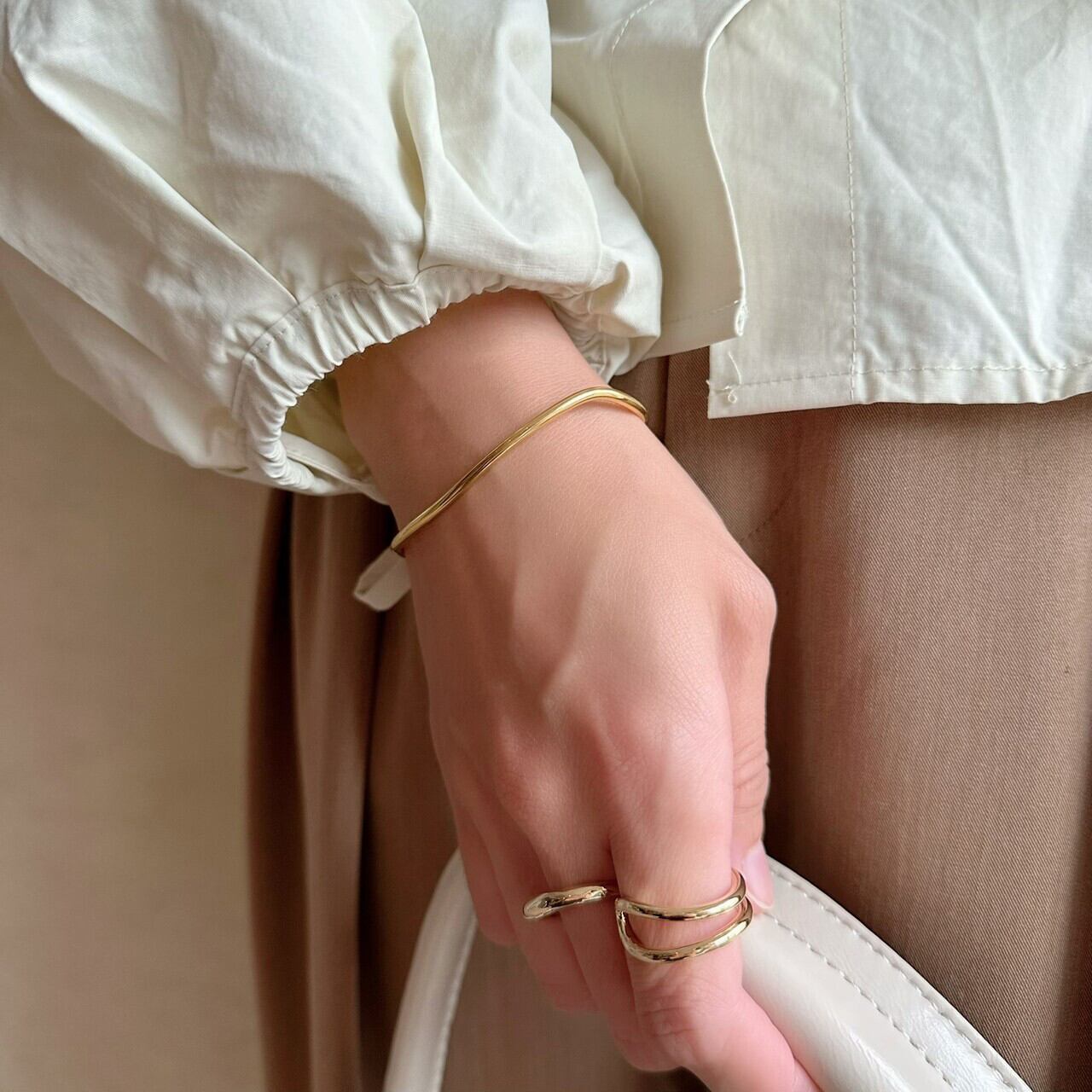 【SELECT】サージカルステンレス　ブレスレット　バングル　レディース　シルバー　ゴールド　華奢　アクセサリー