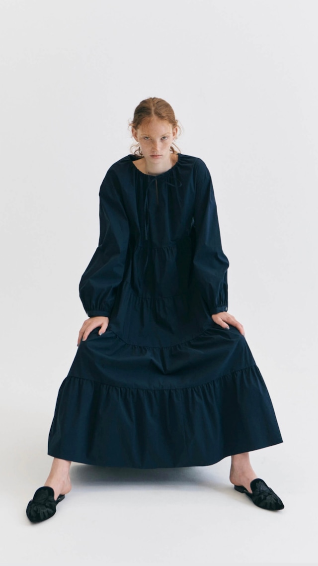REKISAMI -long sleeve tiered dress- :NAVY,
