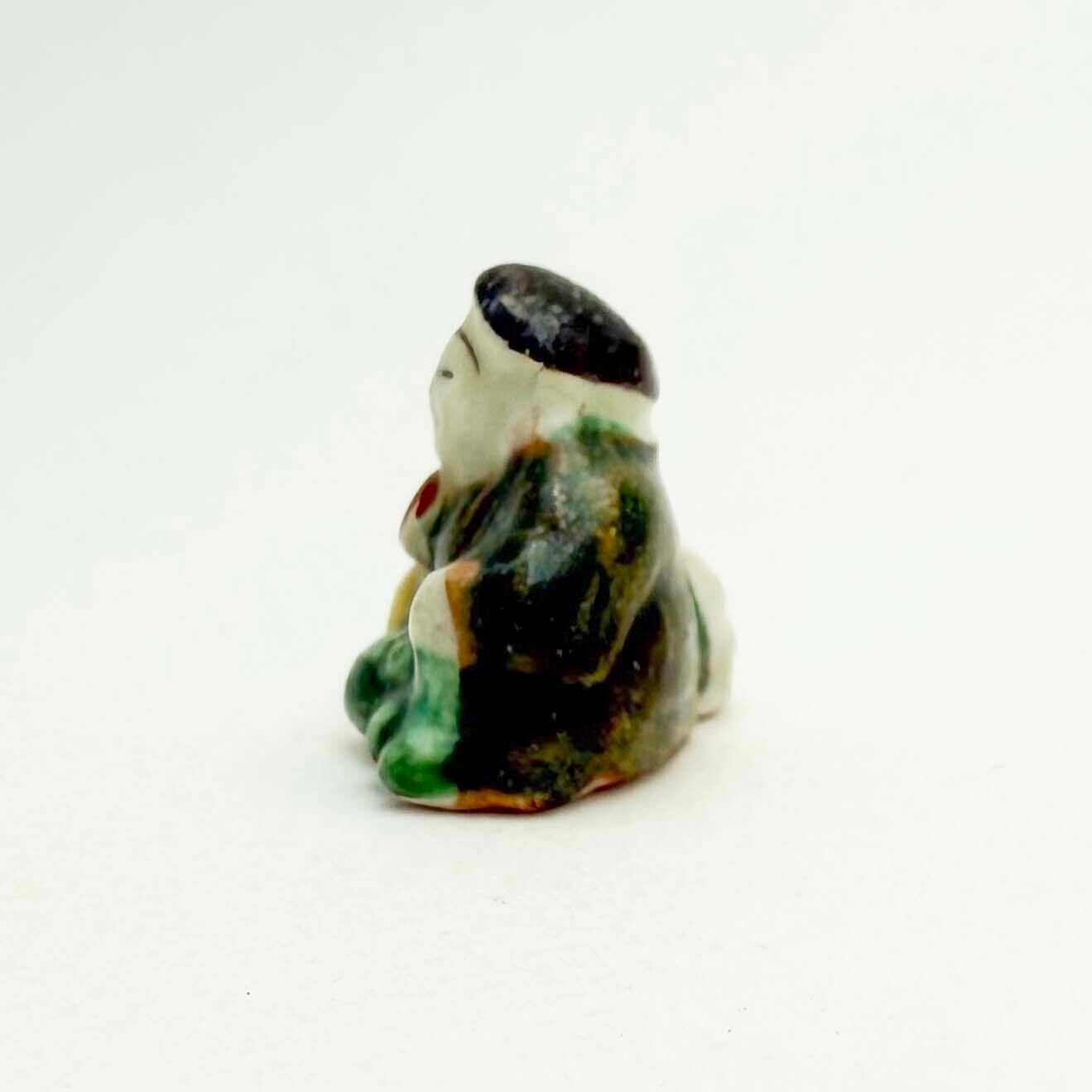 ヴィンテージ陶製豆神様人形（着彩大黒2cm）