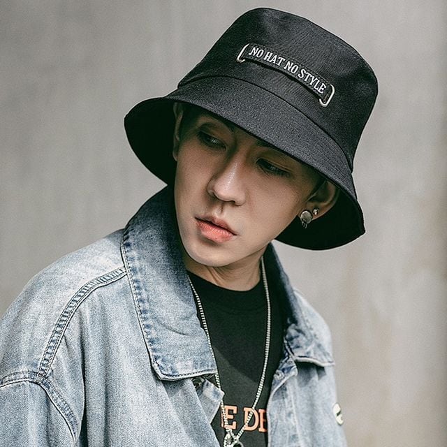 【予約販売】バケットハット メンズ レディース 帽子 アウトドア キャンプ ロゴタグ ホワイト ブラック キャップ メンズ レディース ストリート スポーティー こなれ感 お洒落 韓国 トレンド