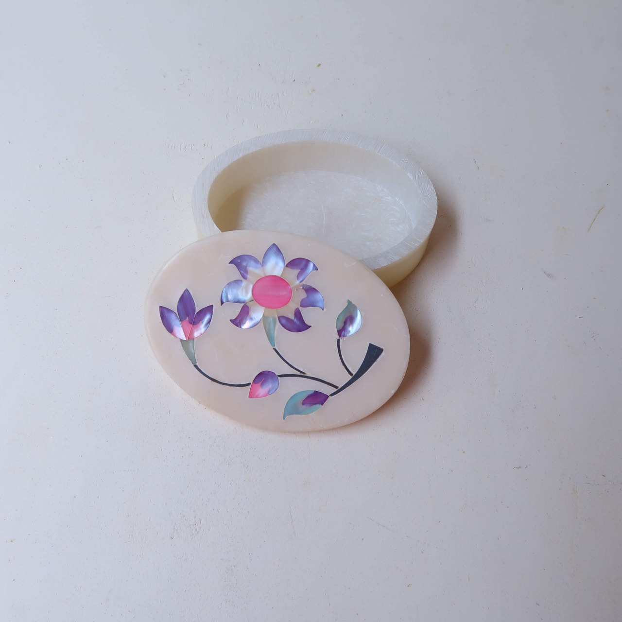 パープルのお花のケース2