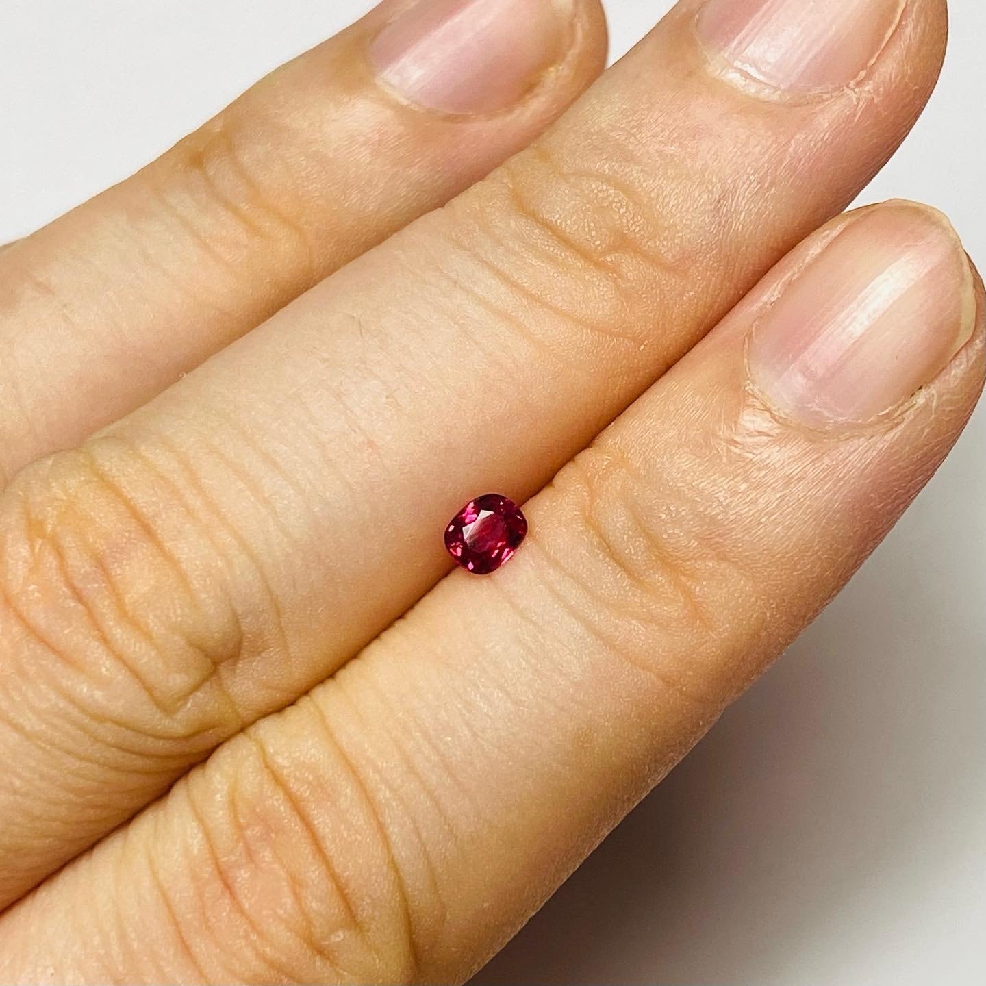 No.12 タンザニア産スピネル