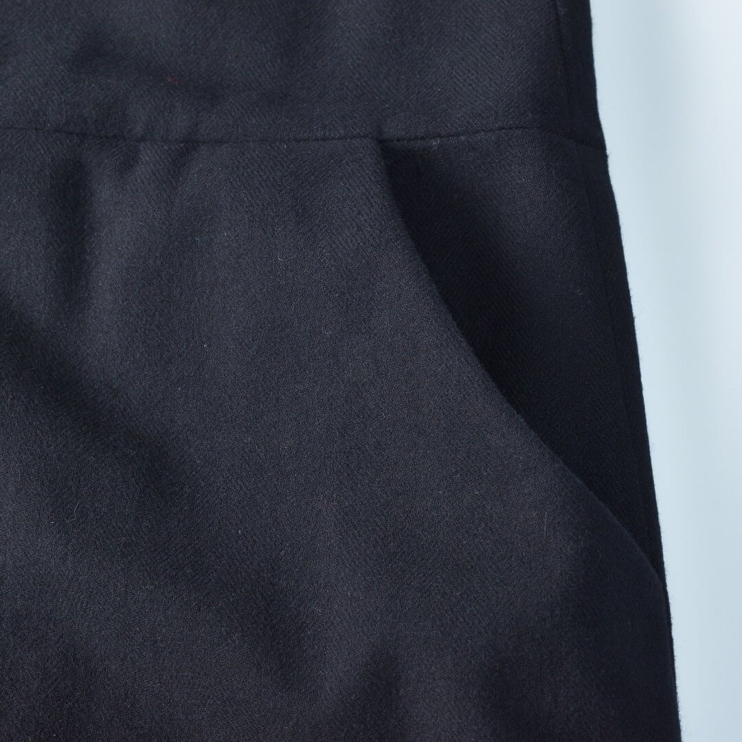 atelier naruse アトリエナルセ コットンウールヘリンボーン・ジャンパースカート・ブラック ご好評でしたジャンパースカートが再発売となりました。【送料無料】