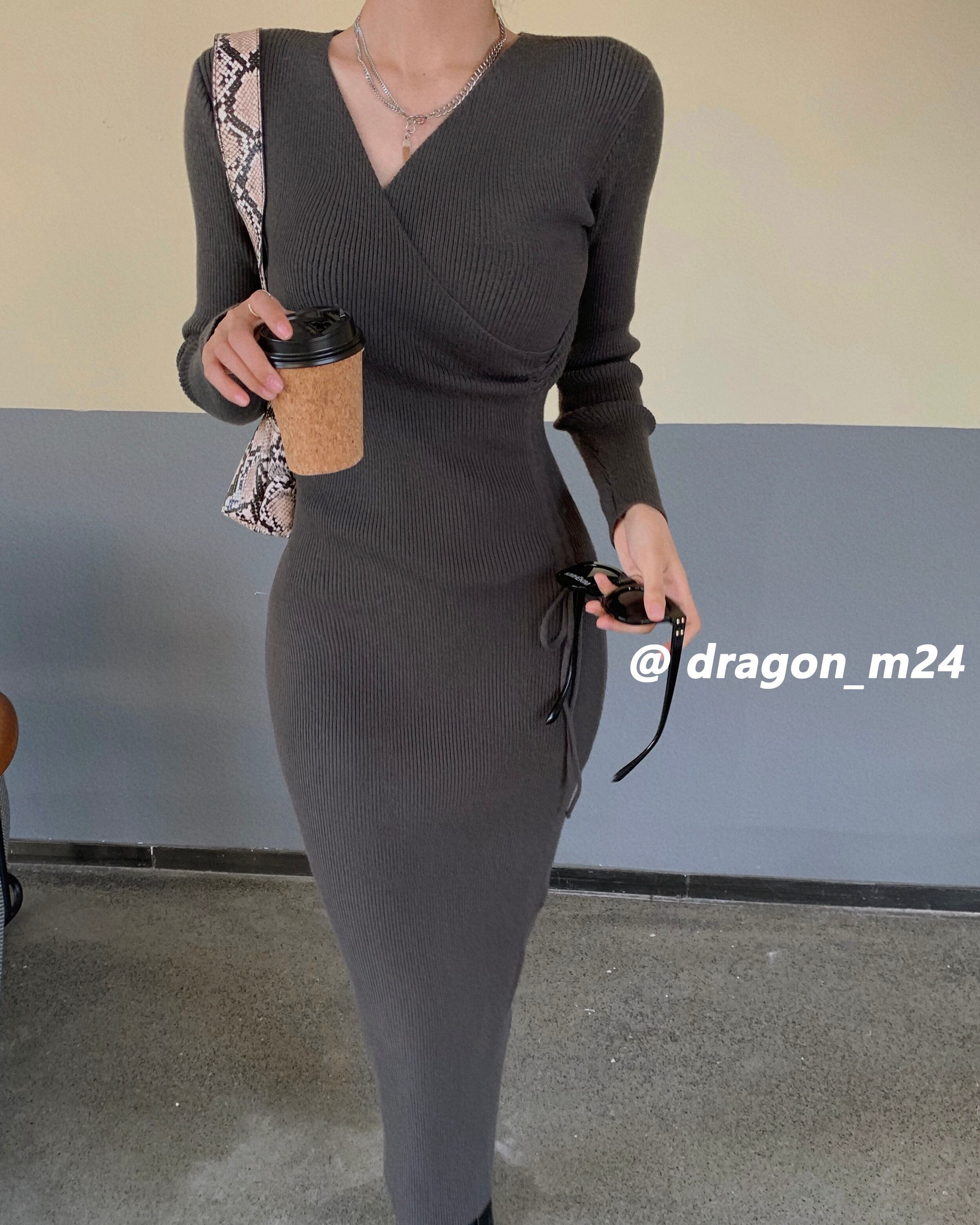 ニットドレス ウェストスリムロングスカート スプリング 長袖 春物 ブラックストロベリース45949370824