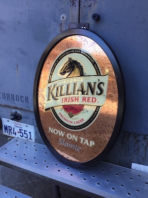 PUB MIRROR 「KILLIAN'S」