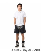 【限定入荷】ダメージロゴスウェットショーツ(QM26063)