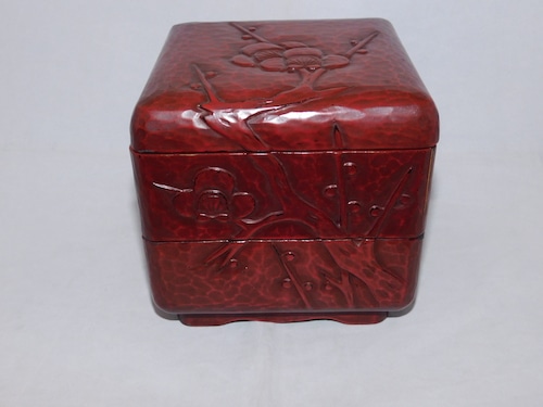 鎌倉彫二段重 Kamakura lacquer ware box with cover