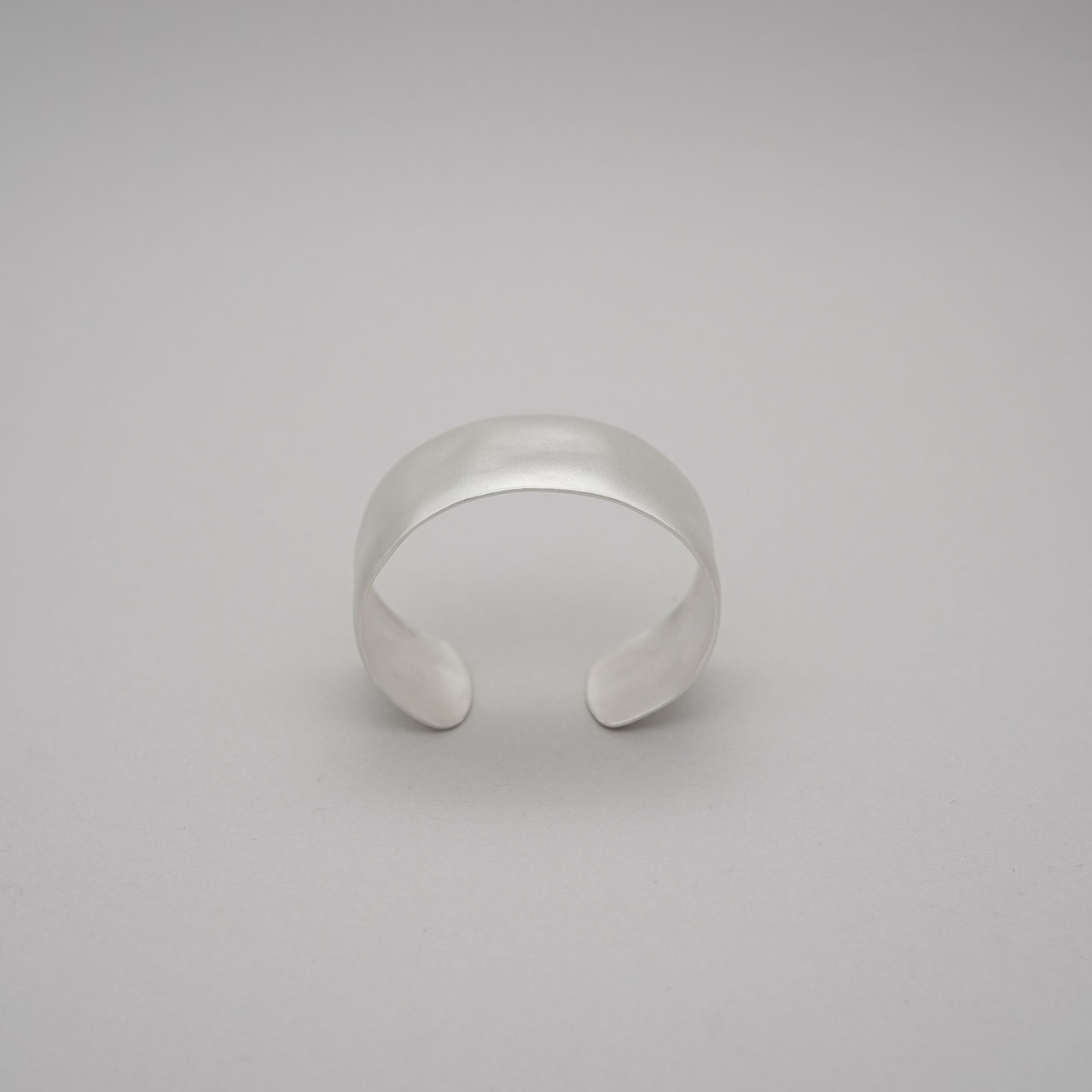 hatsuyuki 25mm (純銀) Bangle