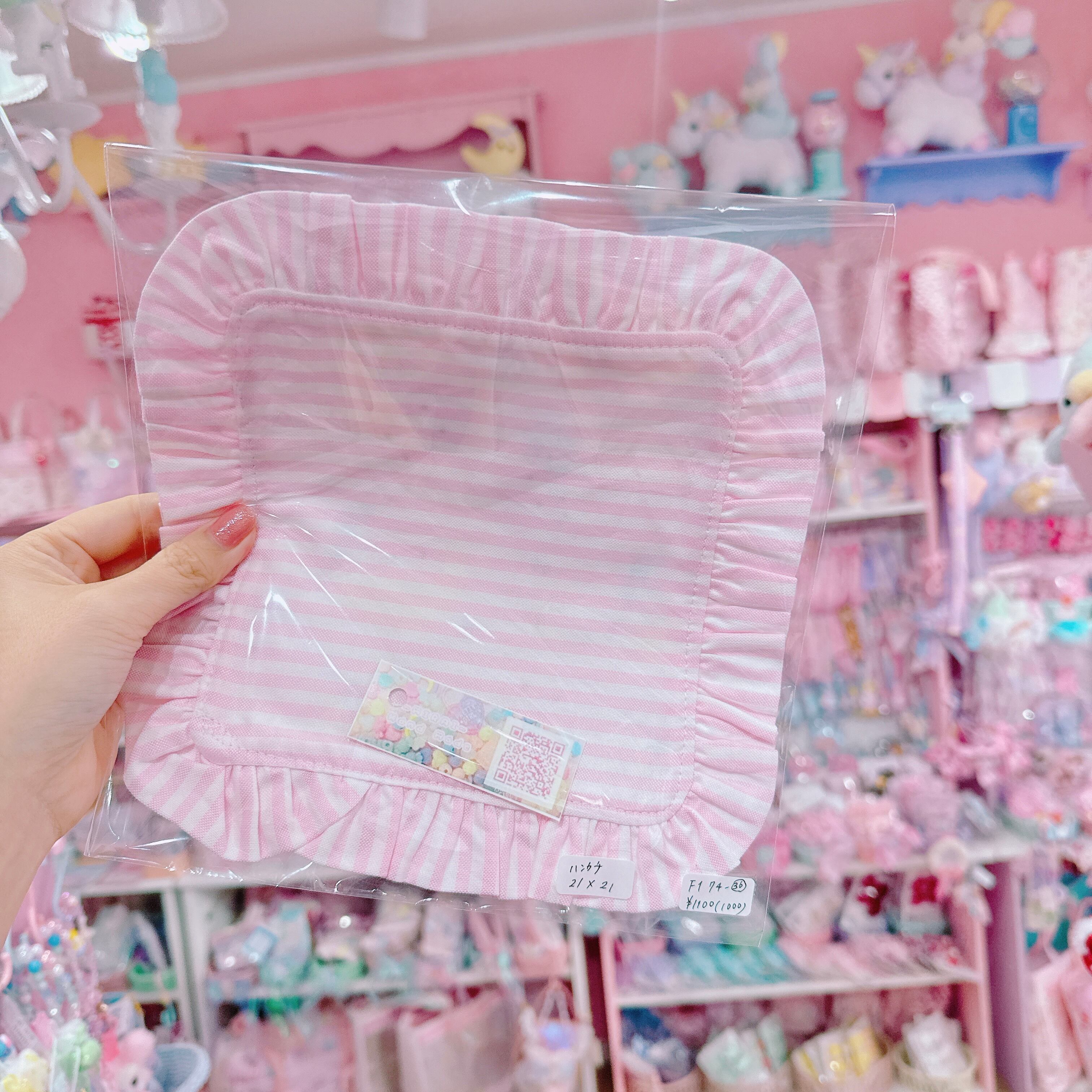 【F1】74-36フリルハンカチ