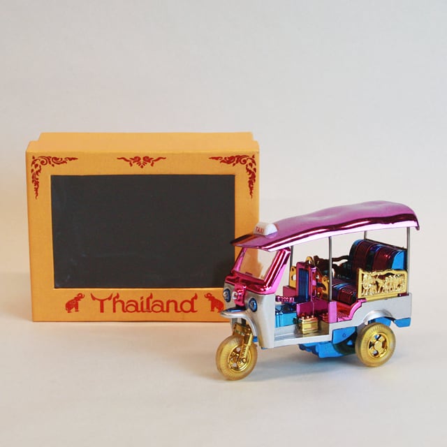 【 超リアルサーキット チョロＱ 】 コレクションボックス入り ２０台セット 超リアルサーキット チョロQ 】 コレクションボックス入り 20台