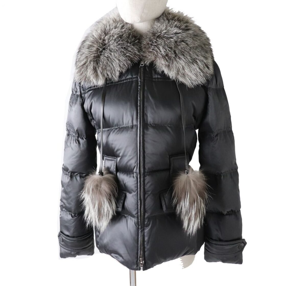 極美品◎正規品 2019年 PRADA プラダ レディース 襟フォックスファー  