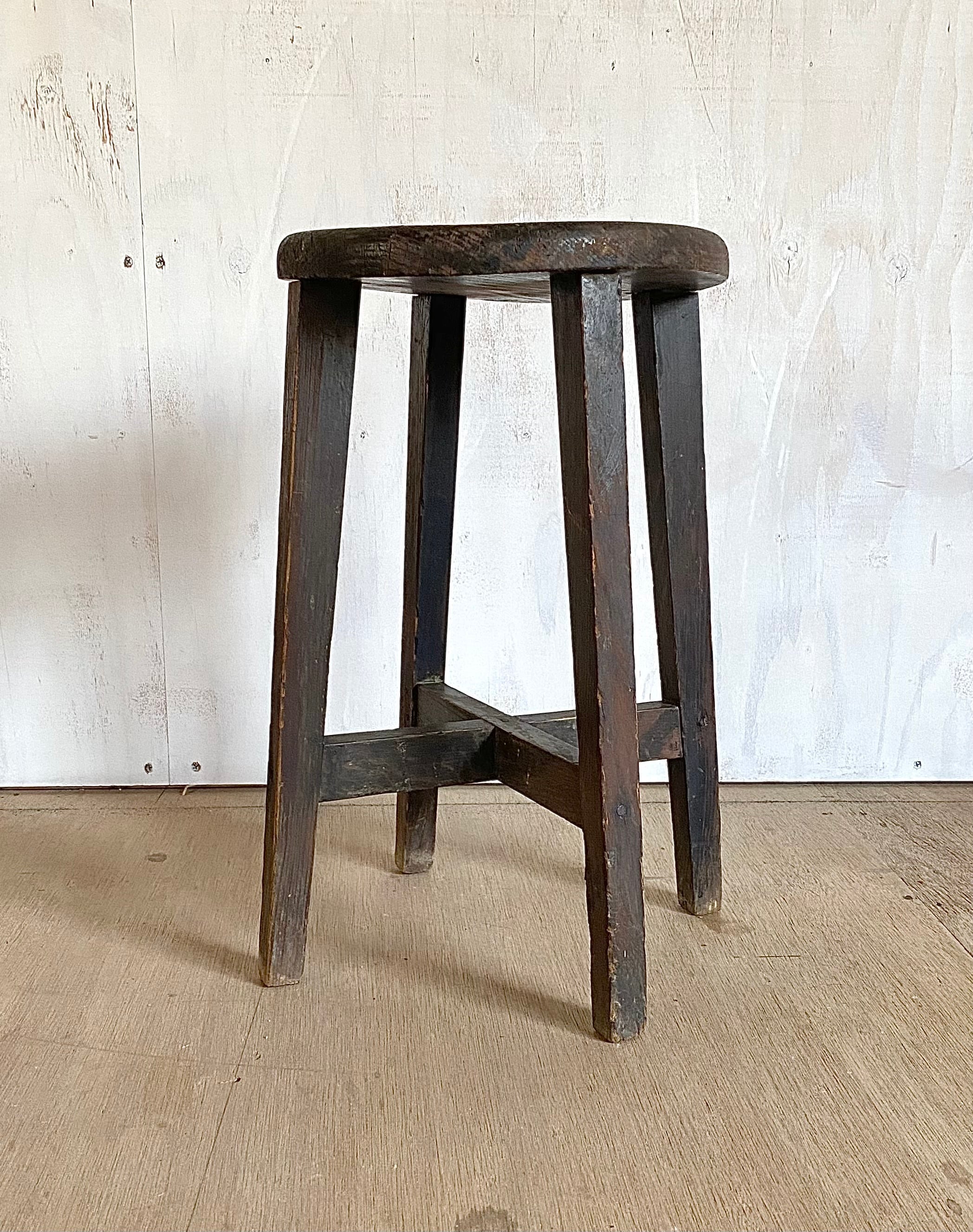 木味のスツール［古家具］ | giraffes craft