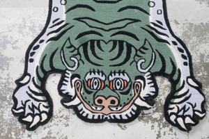 Tibetan Tiger Rug 《Sサイズ•ウール・オリジナル2・フォレストグリーン232》チベタンタイガーラグ
