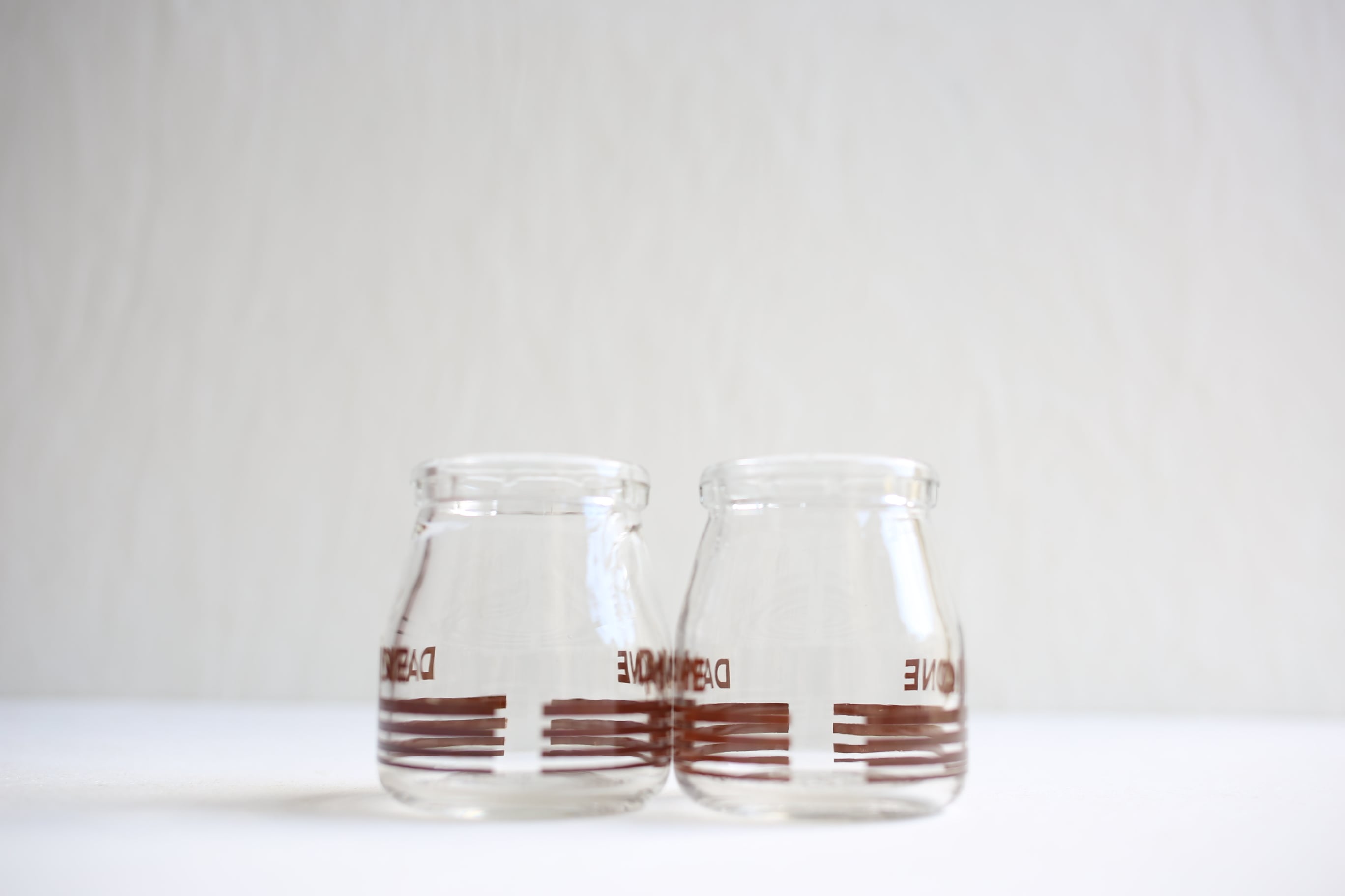 フランス アンティーク ヴィンテージ『DANONE』 ガラスビン ヨーグルト