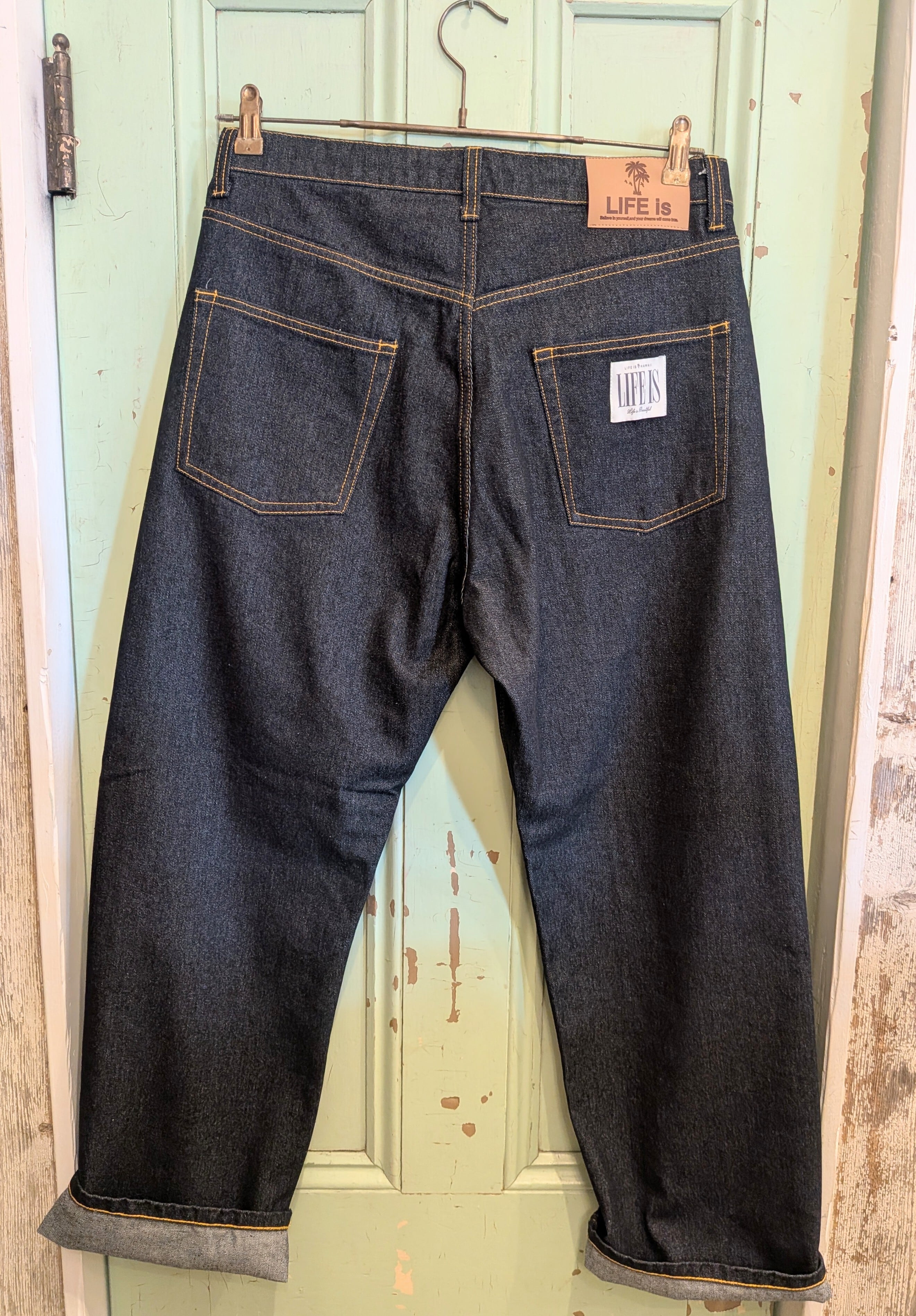LIFE isオリジナルデニムPT￥8900(9790)
