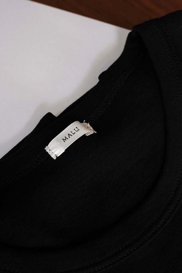 MALU / NOA -Black-