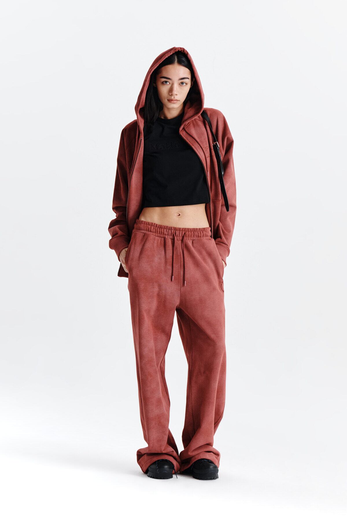 Matin Kim] FRONT LOGO STITCH WASHED HOODY ZIP UP IN BURGUNDY 正規