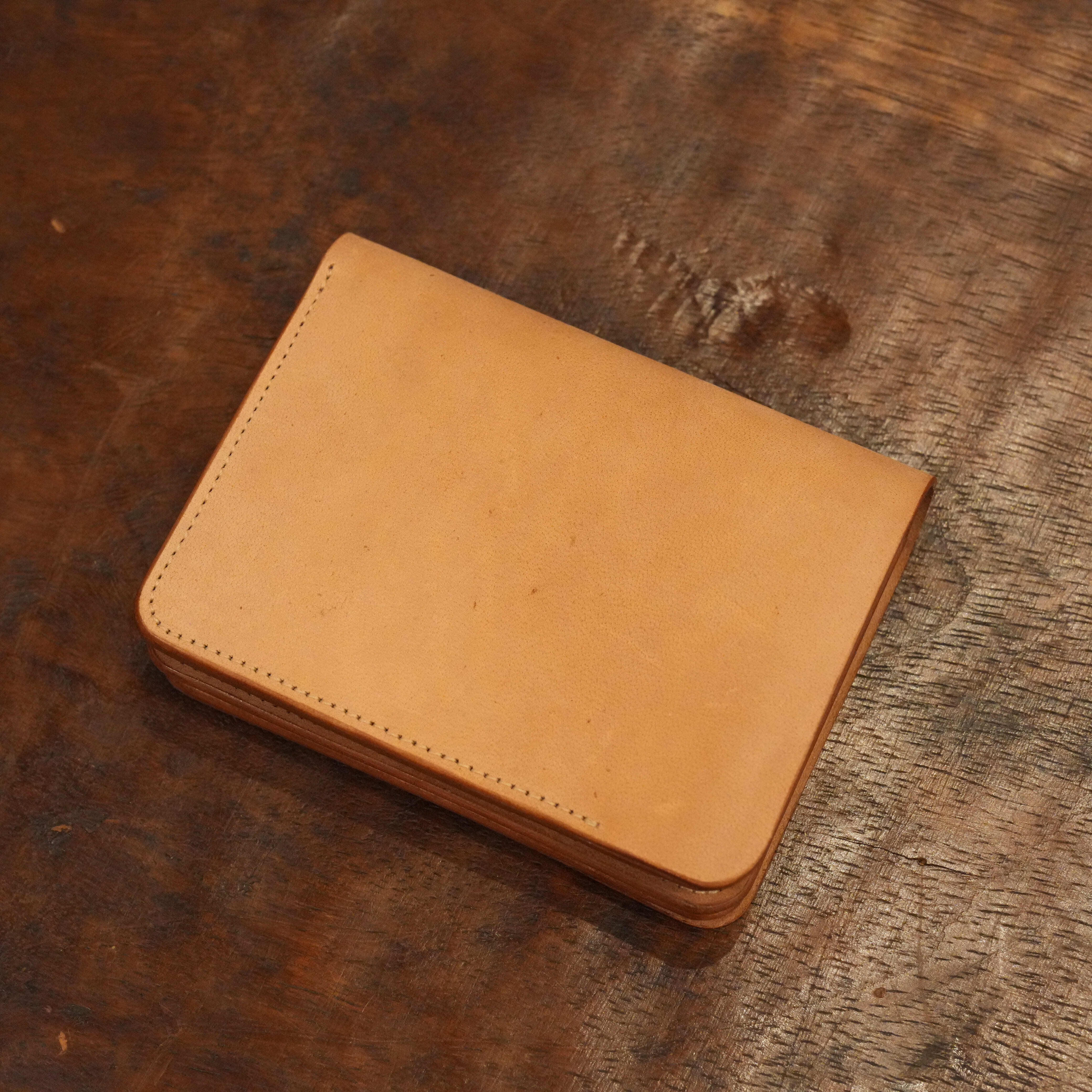 美品フォルメ Short Wallet Natural HorseButt forme(フォルメ) 25SS 