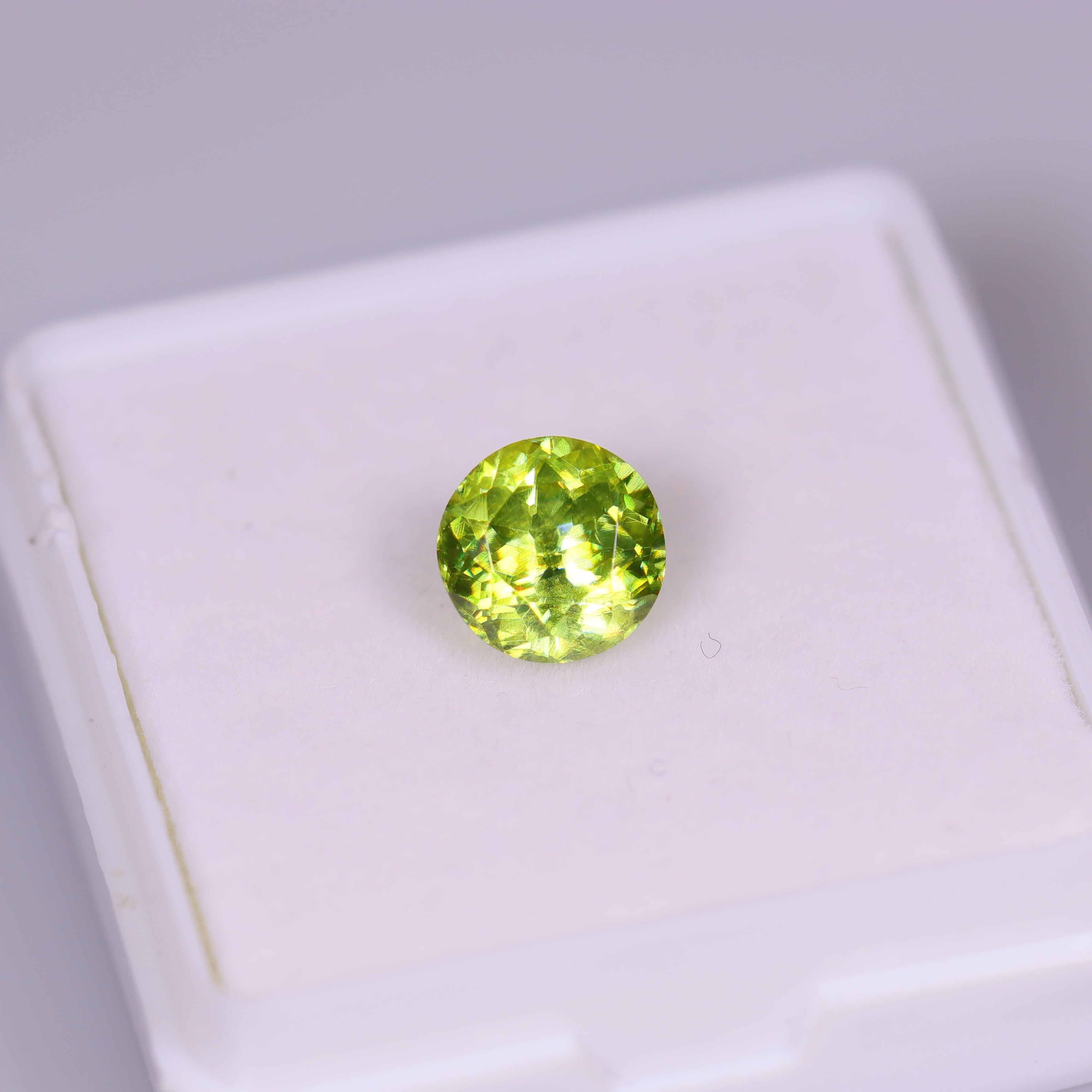 スフェーン 1.03ct イエローグリーン 宝石 ルース 天然スフェーン