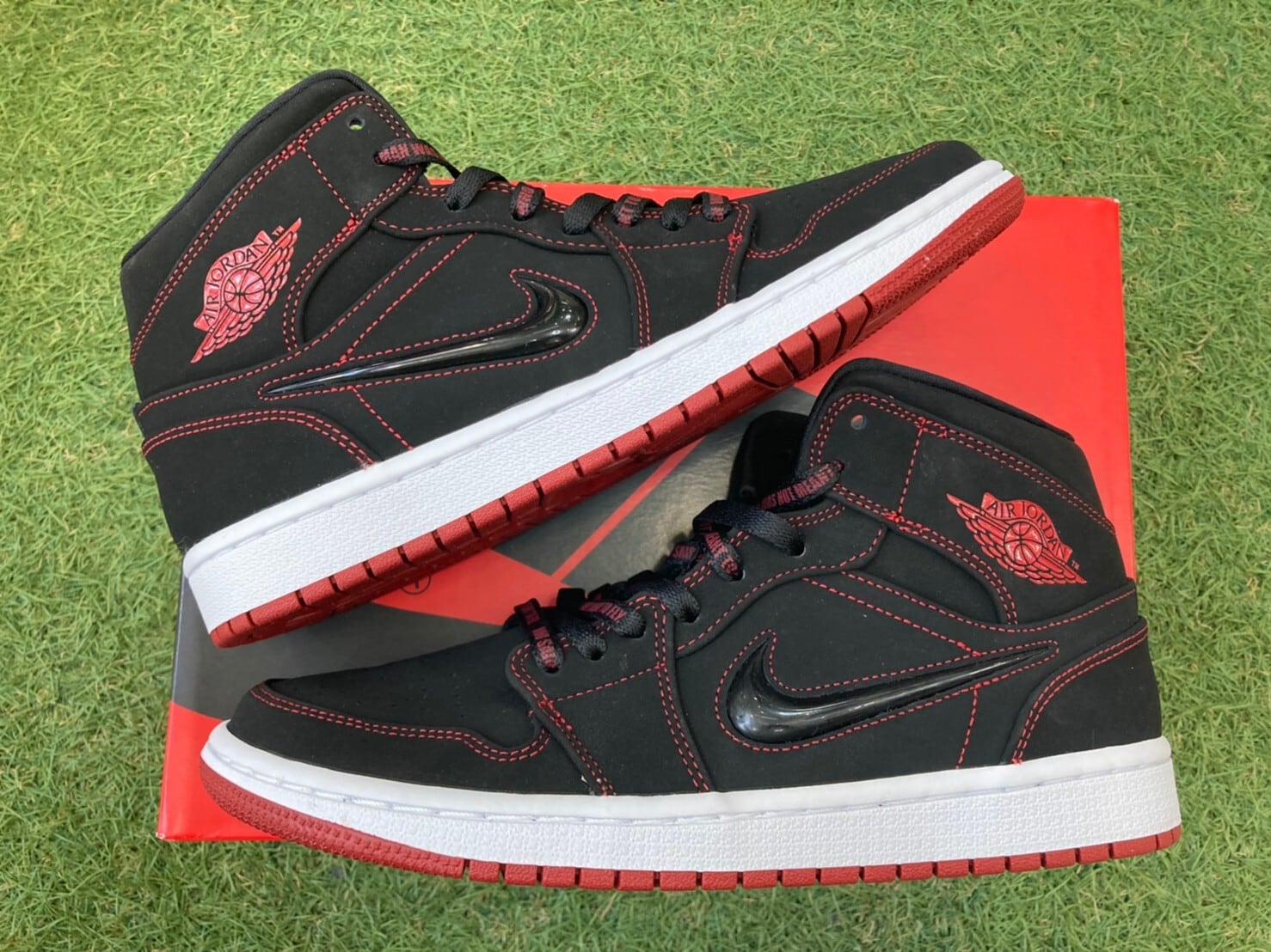 JORDAN 1 MID FEARLESS “COME FLY WITH ME”